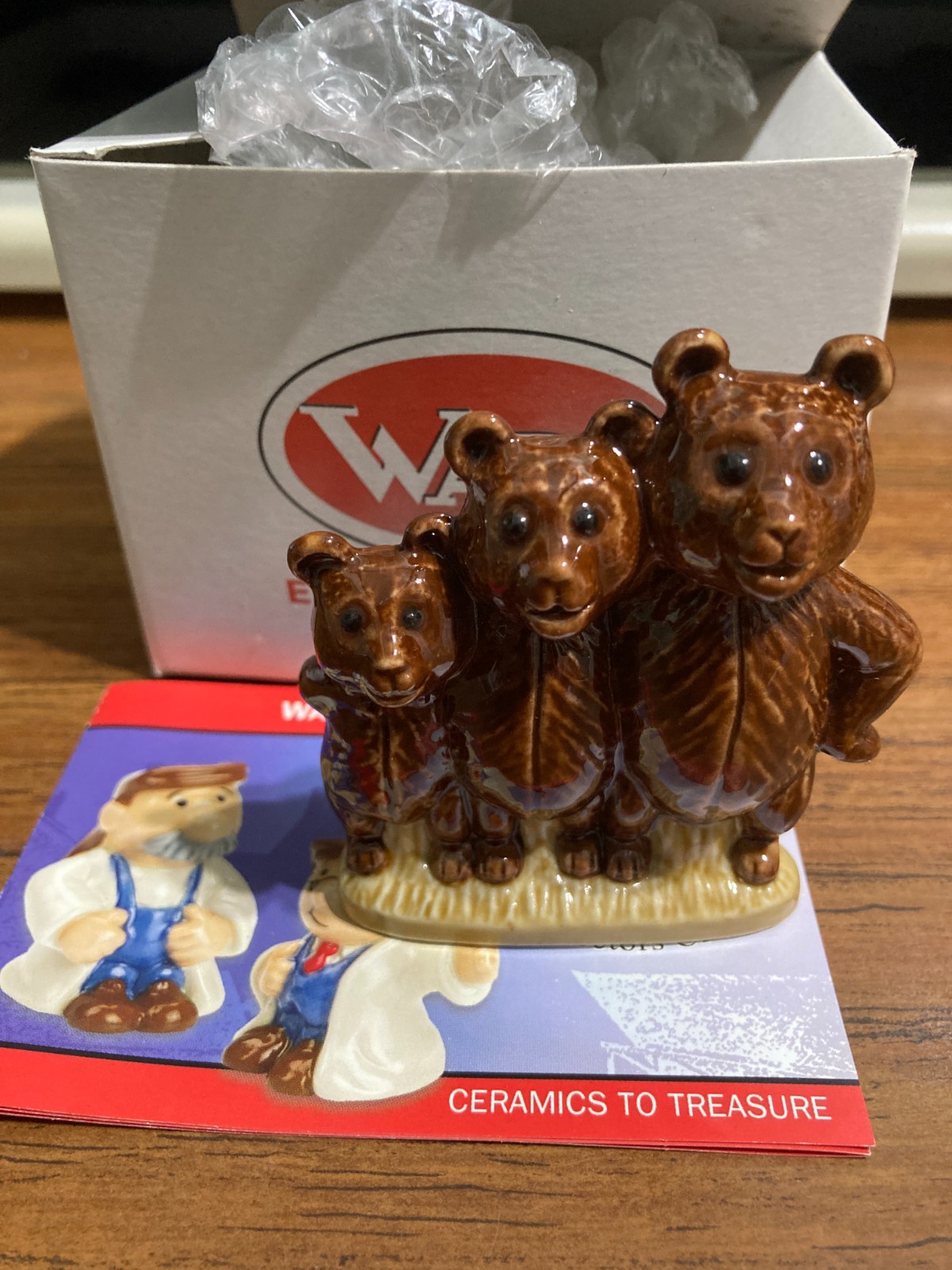 Wade Whimsies England Nursery Favourites 2004 Blow Ups Large The Three Bears