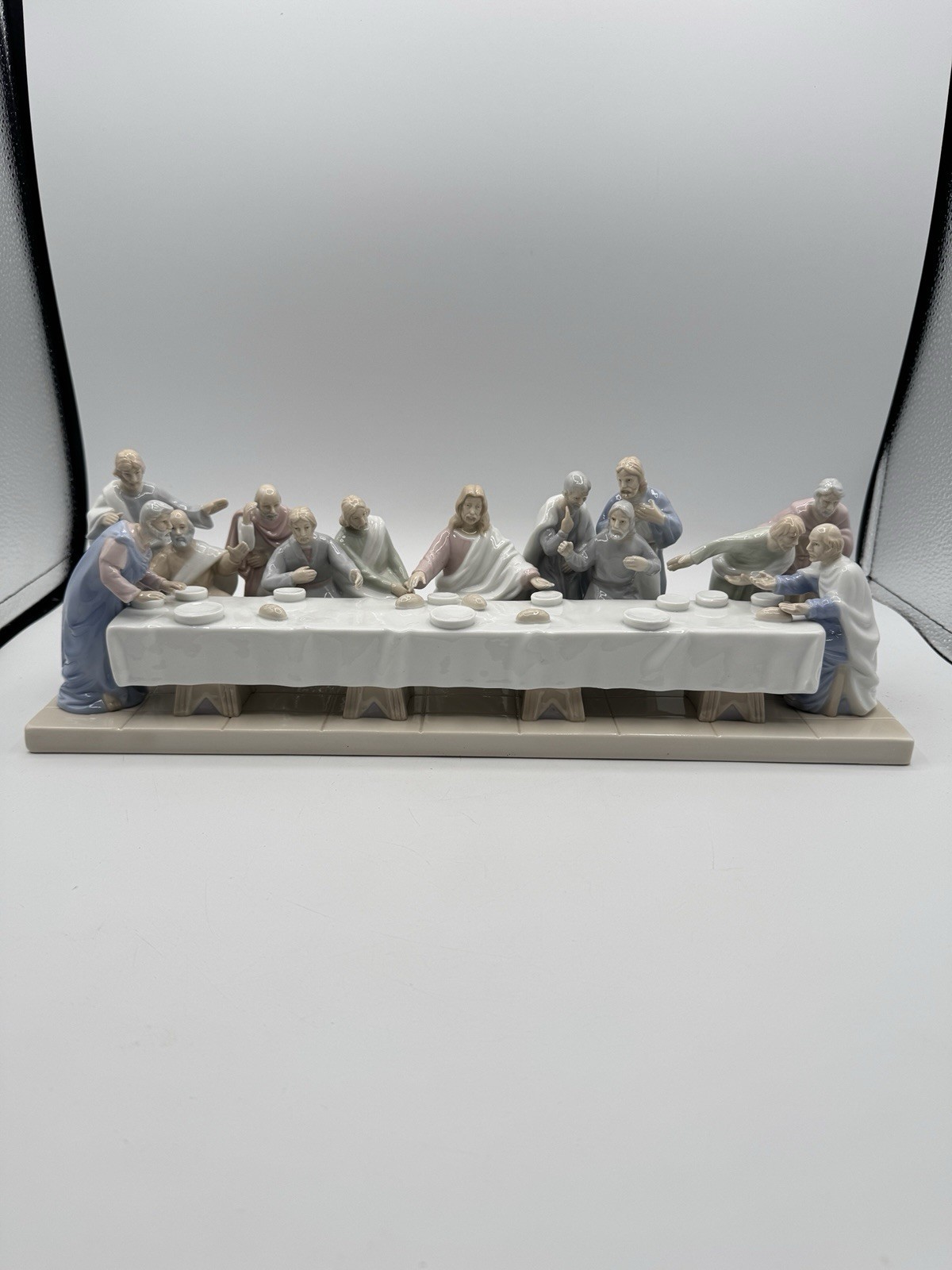 Classic Treasures Porcelain Collectible The Last Supper Sculpture Jesus