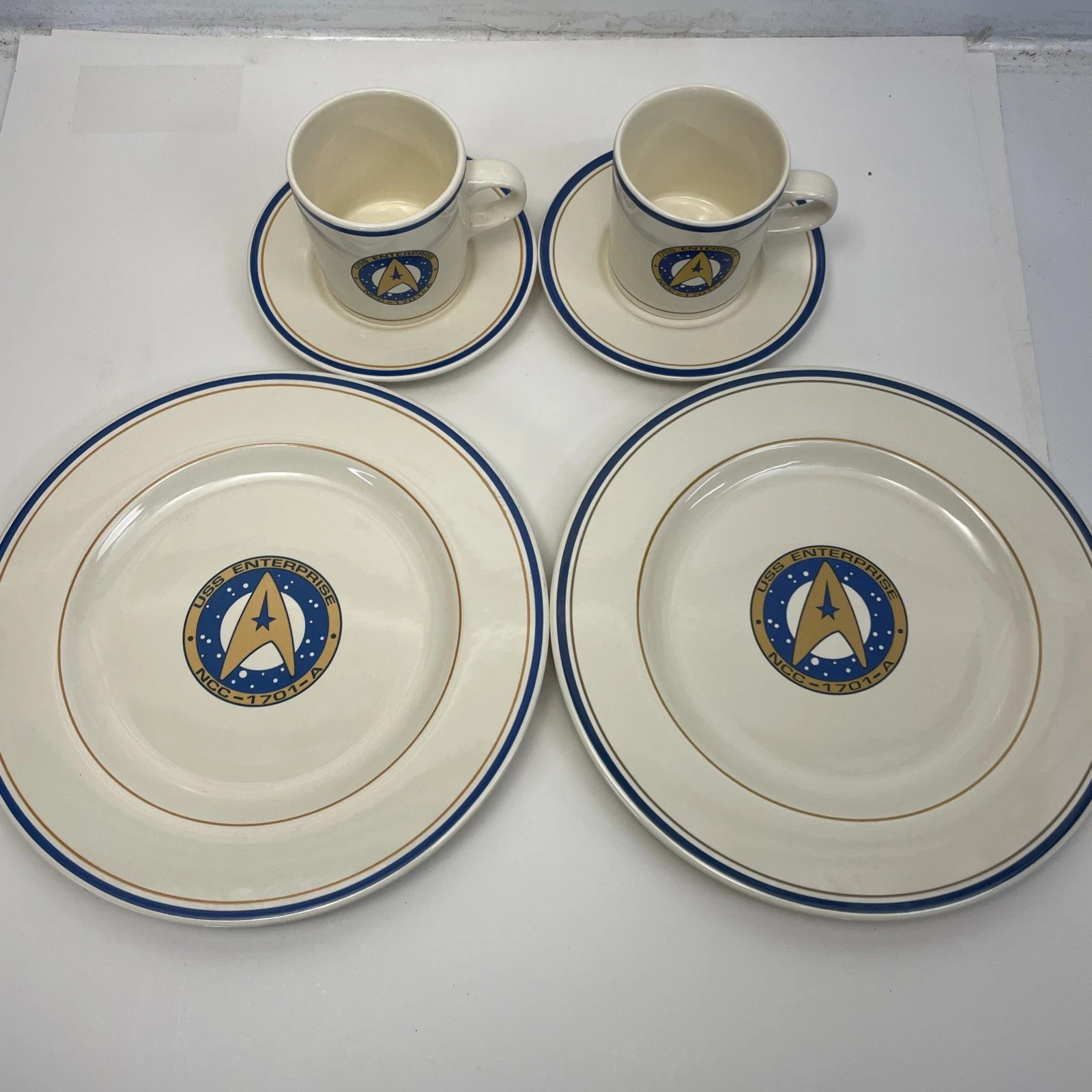2 Pfaltzgraff Star Trek VI The Undiscovered Country 3-Piece Buffet Set 53-800 2 Pfaltzgraff Star Trek VI The Undiscovered Country 3-Piece Buffet Set 53-800