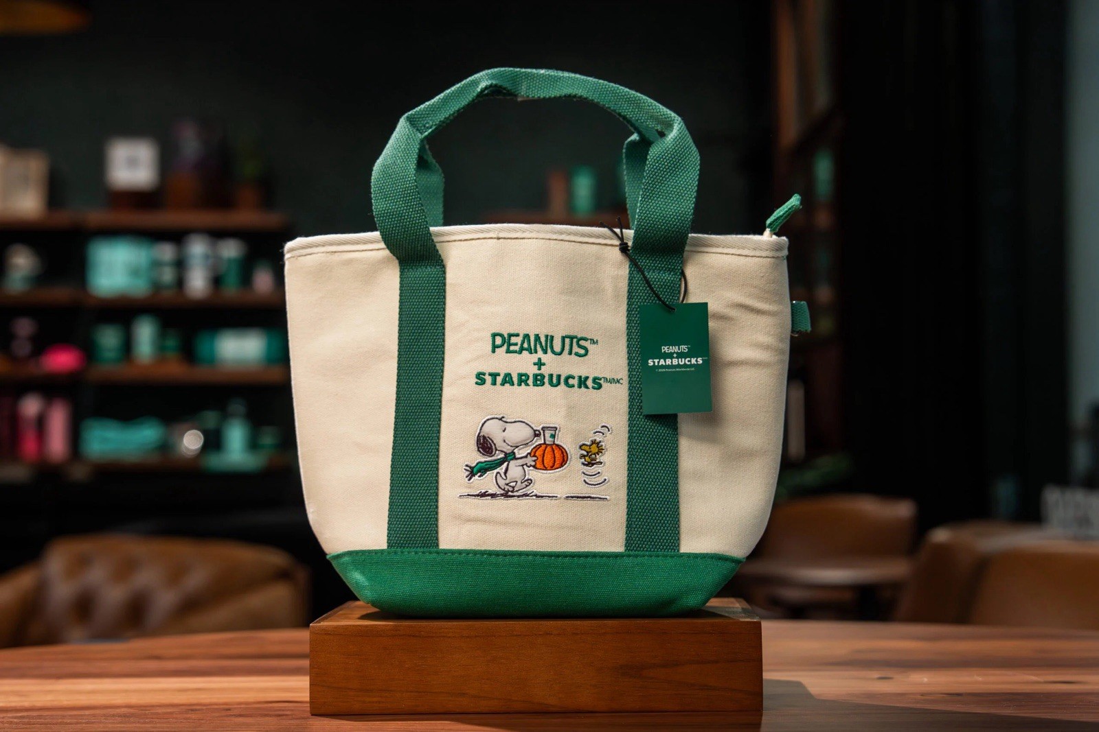 NEW Starbucks Peanuts Snoopy Plush Tote Bag US Seller Limited Edition Authentic