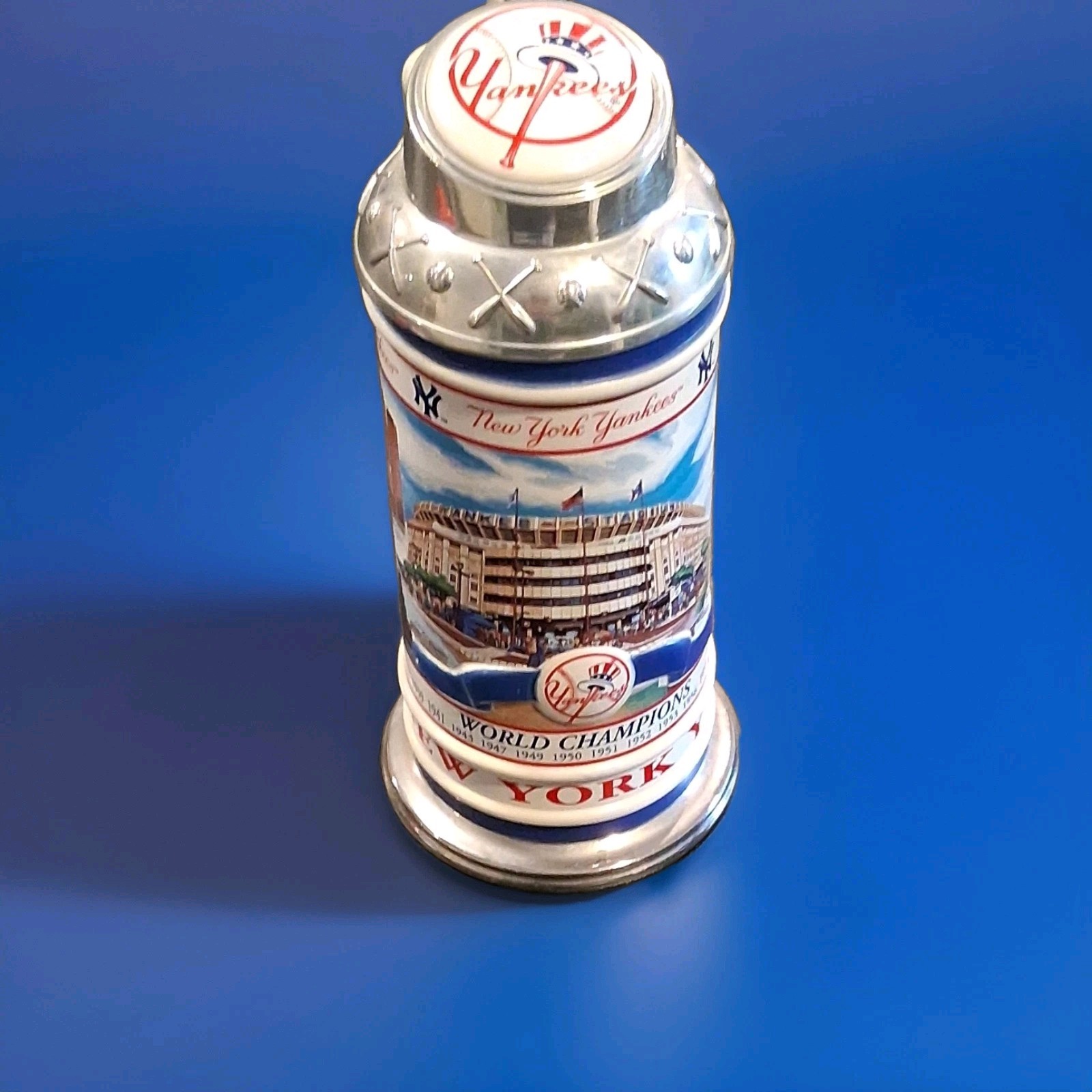 New York Yankees Lidded Beer Stein Mug Hinged Lid World Champions Yankee Stadium New York Yankees Lidded Beer Stein Mug Hinged Lid World Champions Yankee Stadium