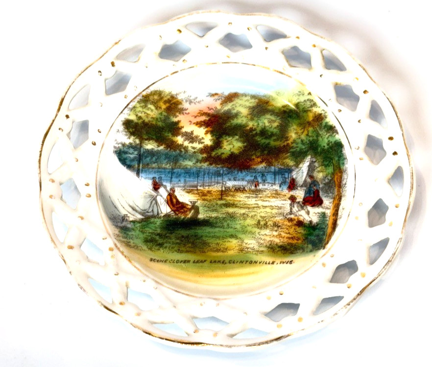 CLINTONVILLE Clover Leaf Lake WI WISCONSIN Antique Souvenir China TRINKET DISH CLINTONVILLE Clover Leaf Lake WI WISCONSIN Antique Souvenir China TRINKET DISH