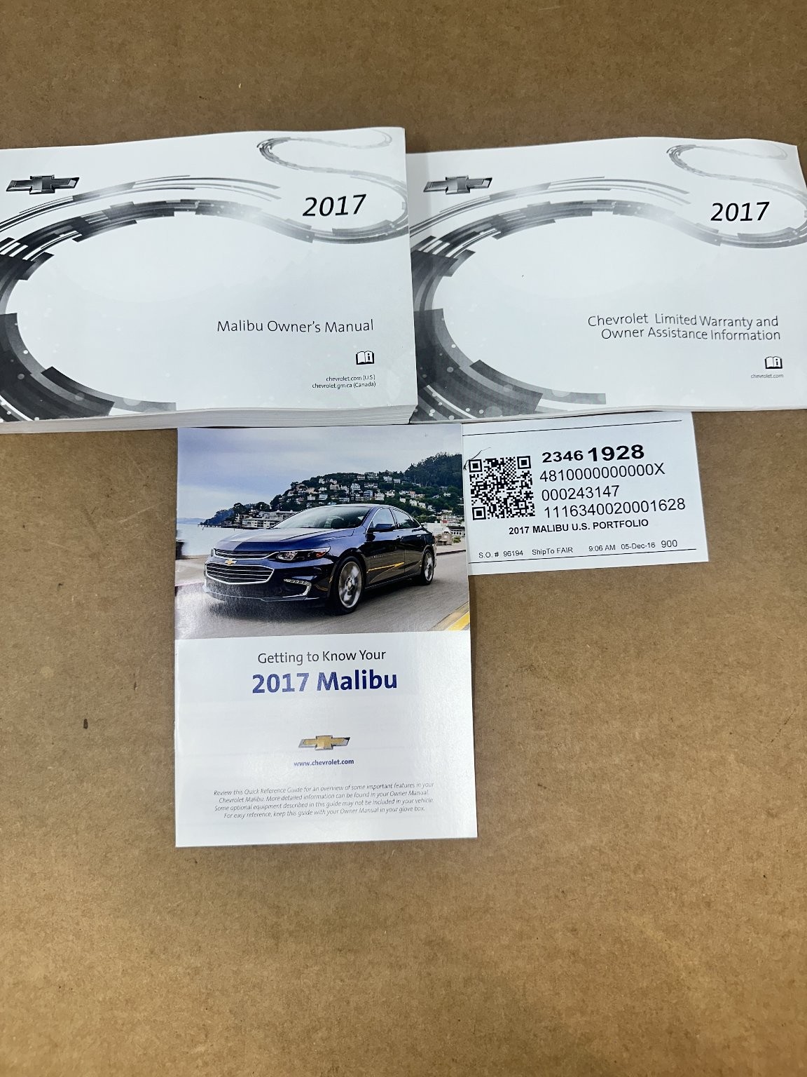 2017 Chevrolet Malibu Owner\'s Manual Set