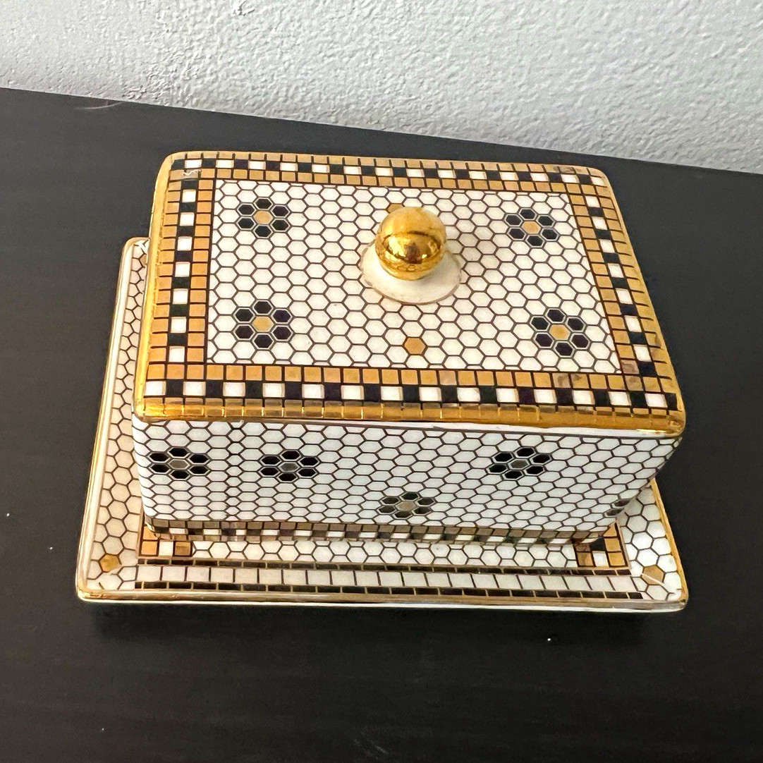 Anthropologie Bistro Butter Dish Anthropologie Bistro Butter Dish