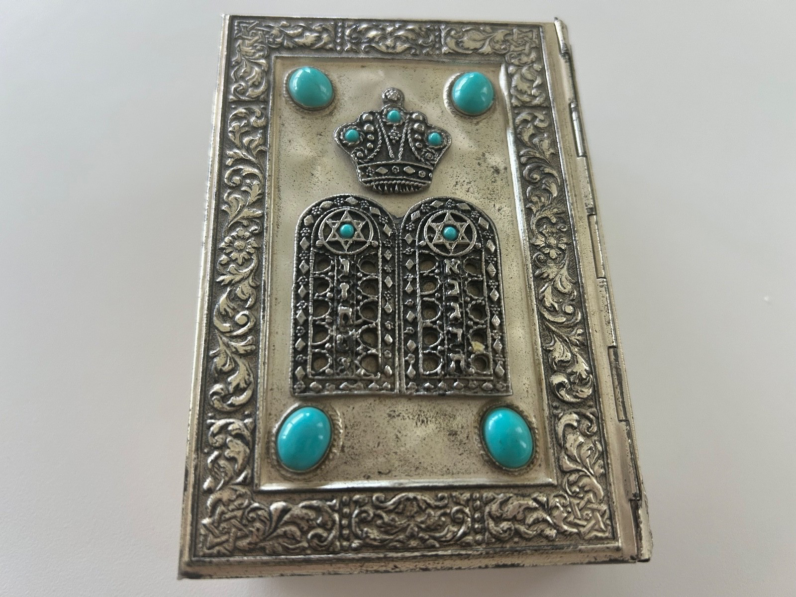 Vintage 1968 Metal SILVER Turquoise ISRAEL Holy Scriptures BIBLE Hebrew/English Vintage 1968 Metal SILVER Turquoise ISRAEL Holy Scriptures BIBLE Hebrew/English