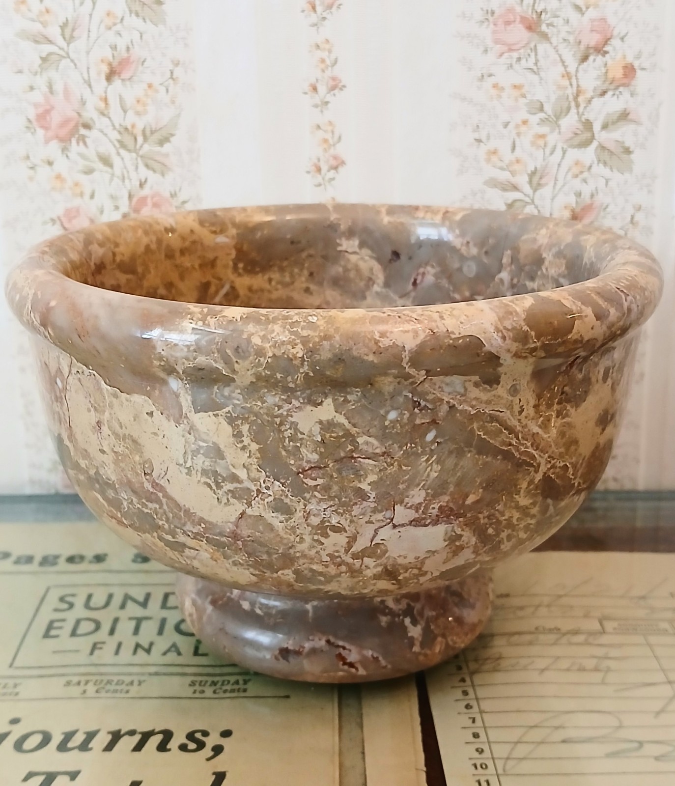 Genuine Vintage Sahara Beige Swirled Marble Footed Bowl - 5.5