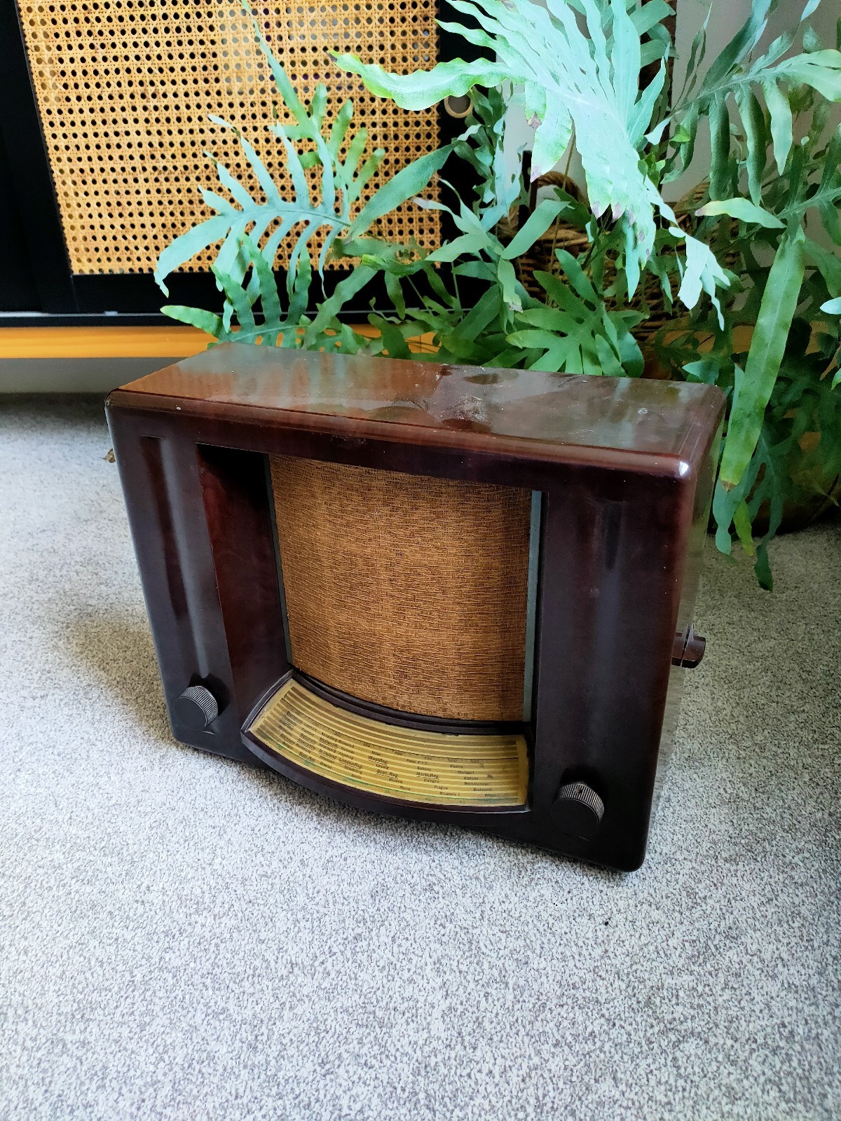Vintage tube radio Philips Matador II Untested House Clearance Find Vintage tube radio Philips Matador II Untested House Clearance Find