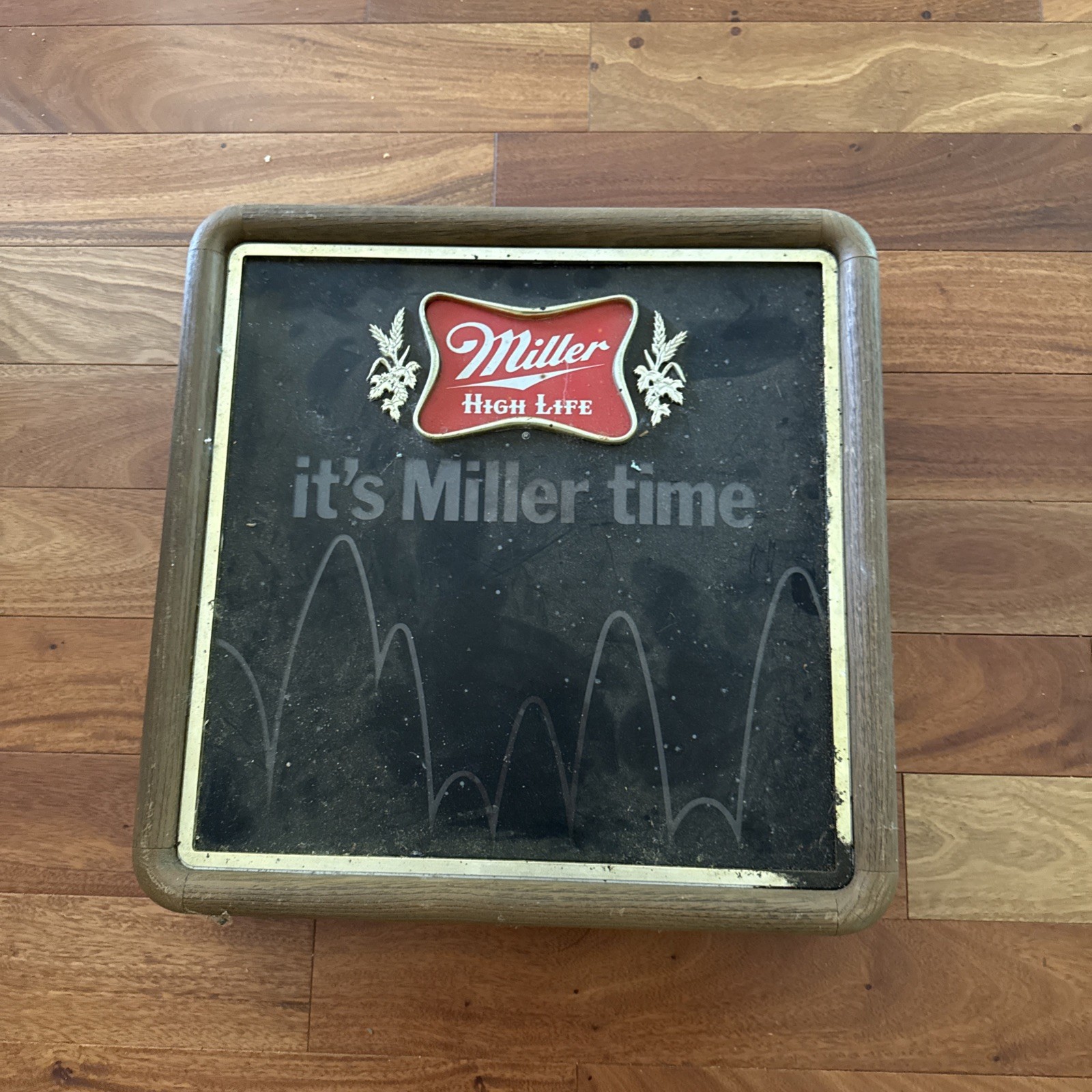 NOT WORKING VTG 1983 Miller High Life Beer Bouncing Ball Light Up Motion Sign