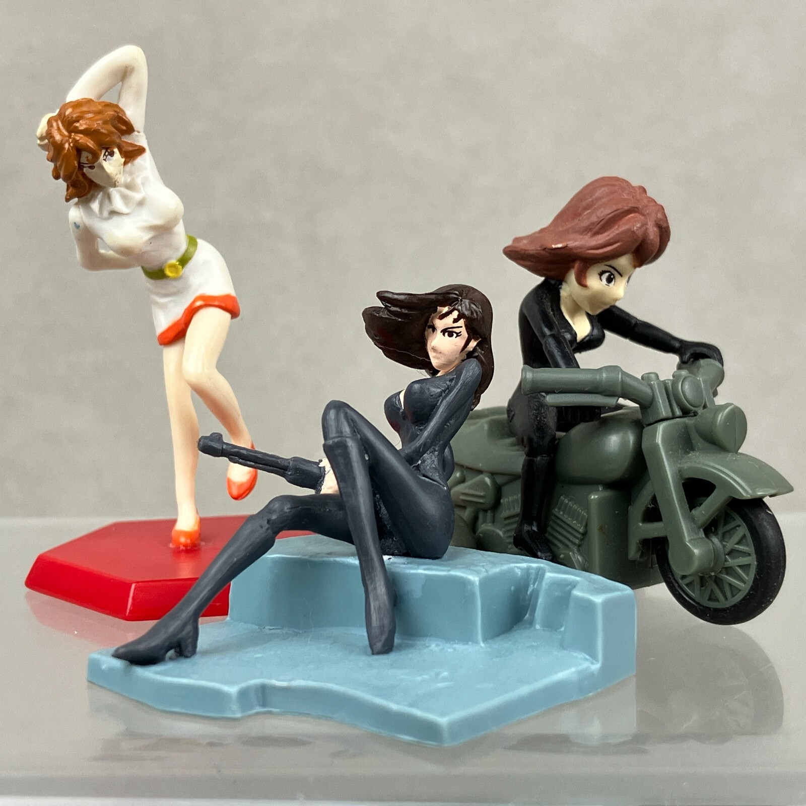 Coca-Cola Roots Lupin the 3rd III Mine Fujiko 3pc Figure & Pullback Car Lot 12