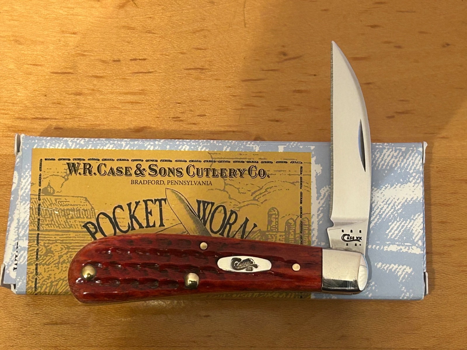 Case XX Sway Back Gent 2014 TB61117 SS Old Red Bone 02746 w/ Box Case XX Sway Back Gent 2014 TB61117 SS Old Red Bone 02746 w/ Box