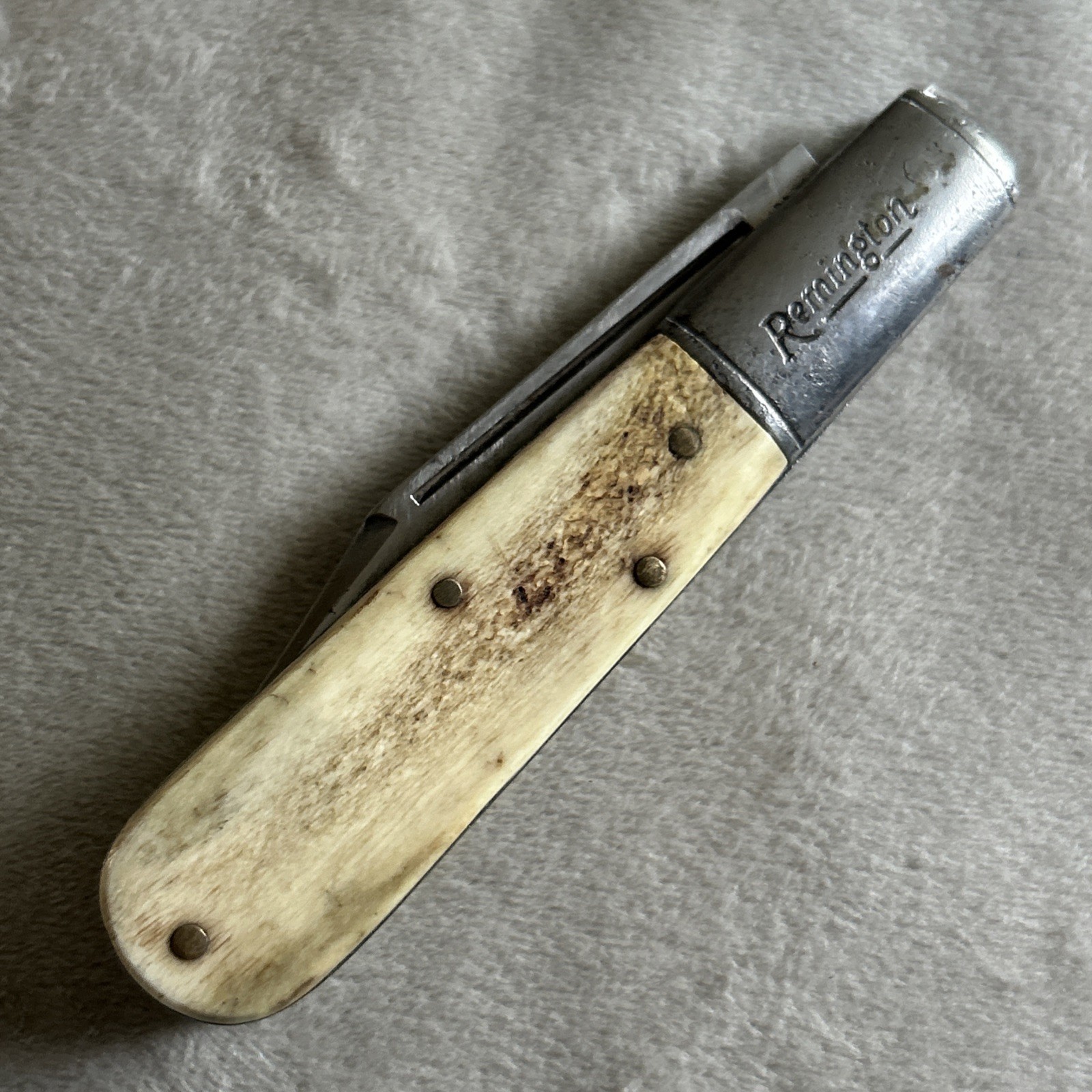 Vintage 1933-35 Remington UMC R1240 Big Daddy Barlow Pocket Knife Long Pull Bone