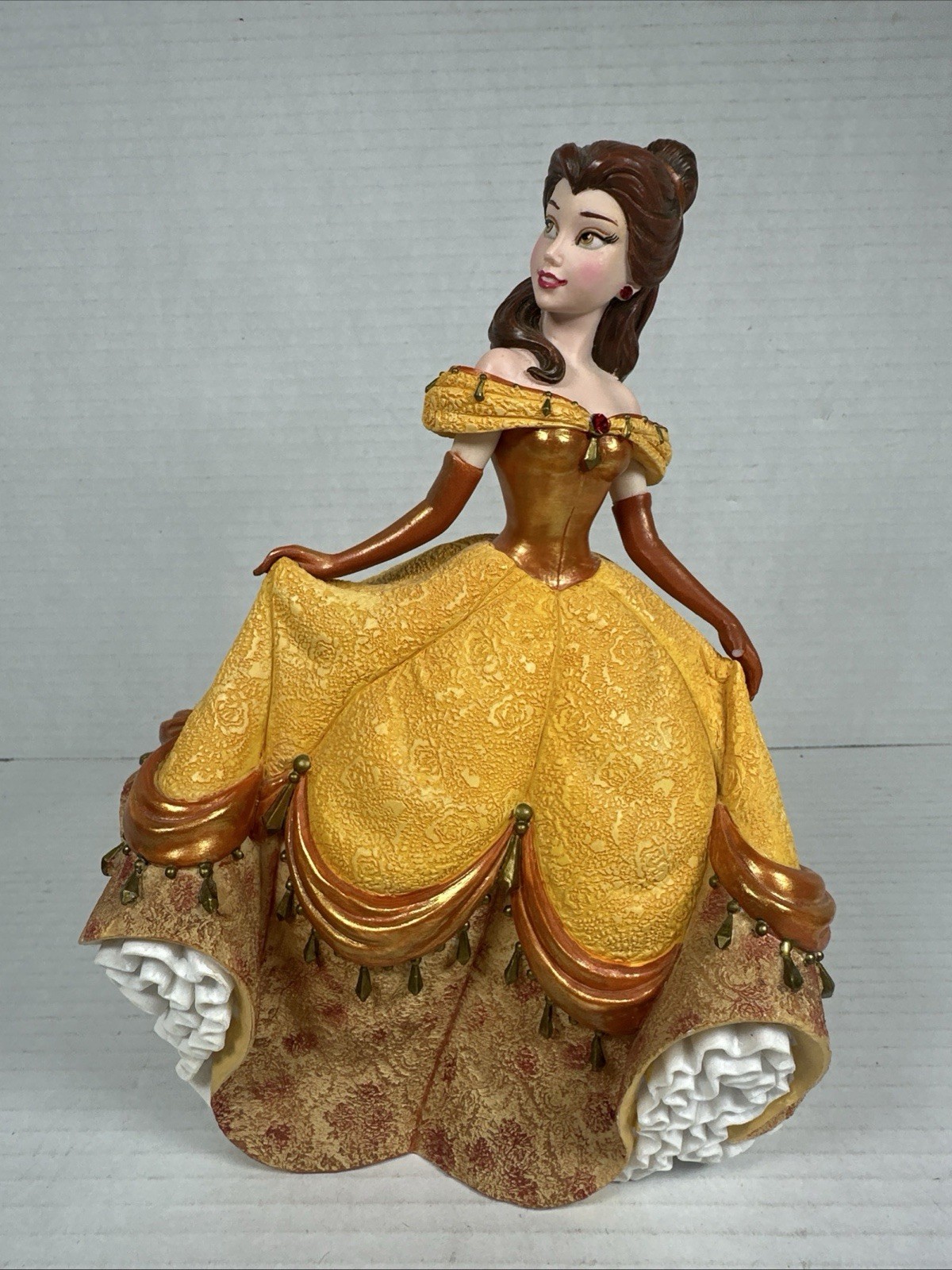 Disney Showcase Collection Belle Figurine, Beauty & The Beast 