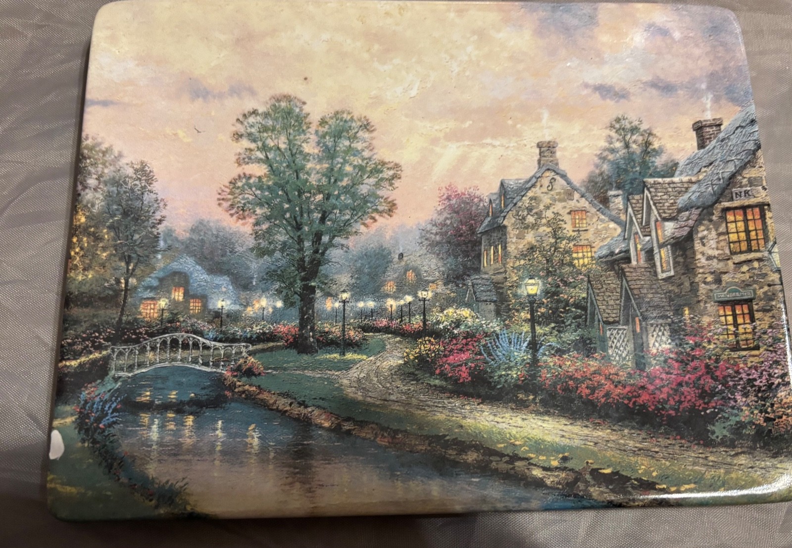 Thomas Kinkade Lamplight Lane Village Second Issue Bradford Exchange Plate 
