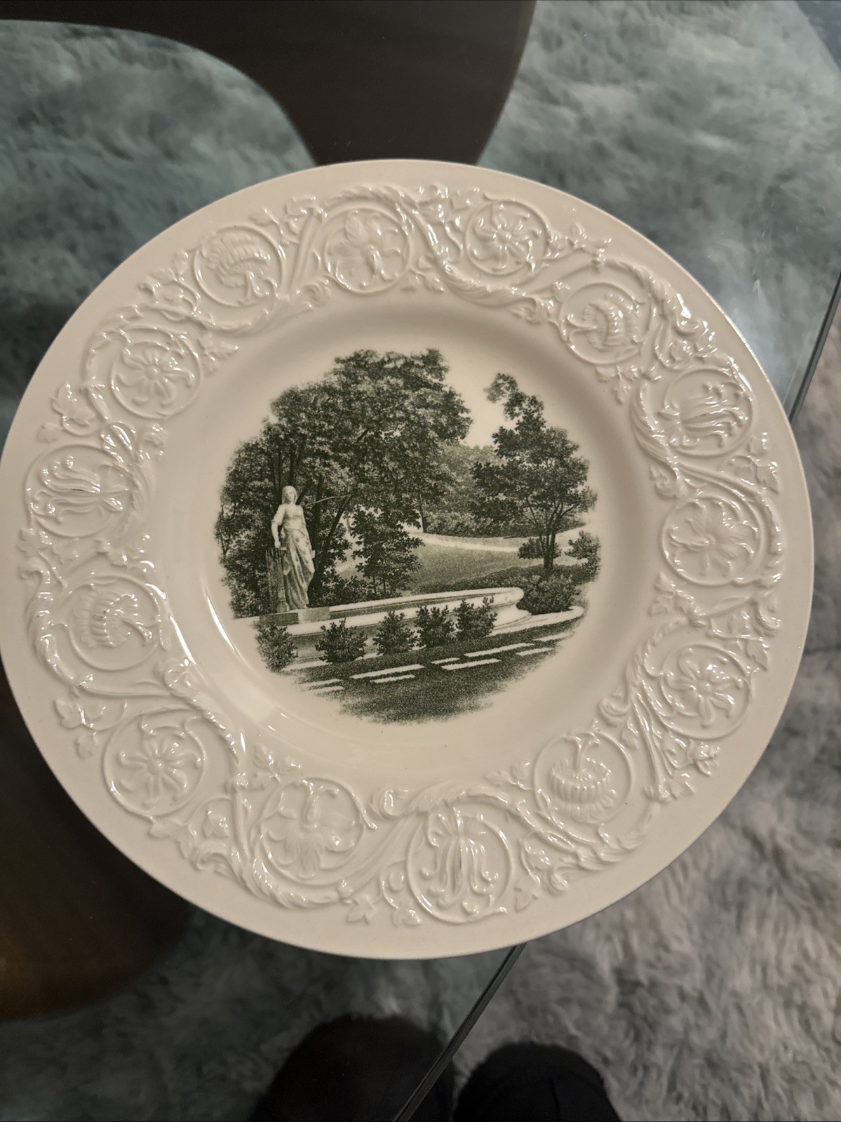 Wedgwood Smith College 1932 Collector Plate The Lanning Fountain