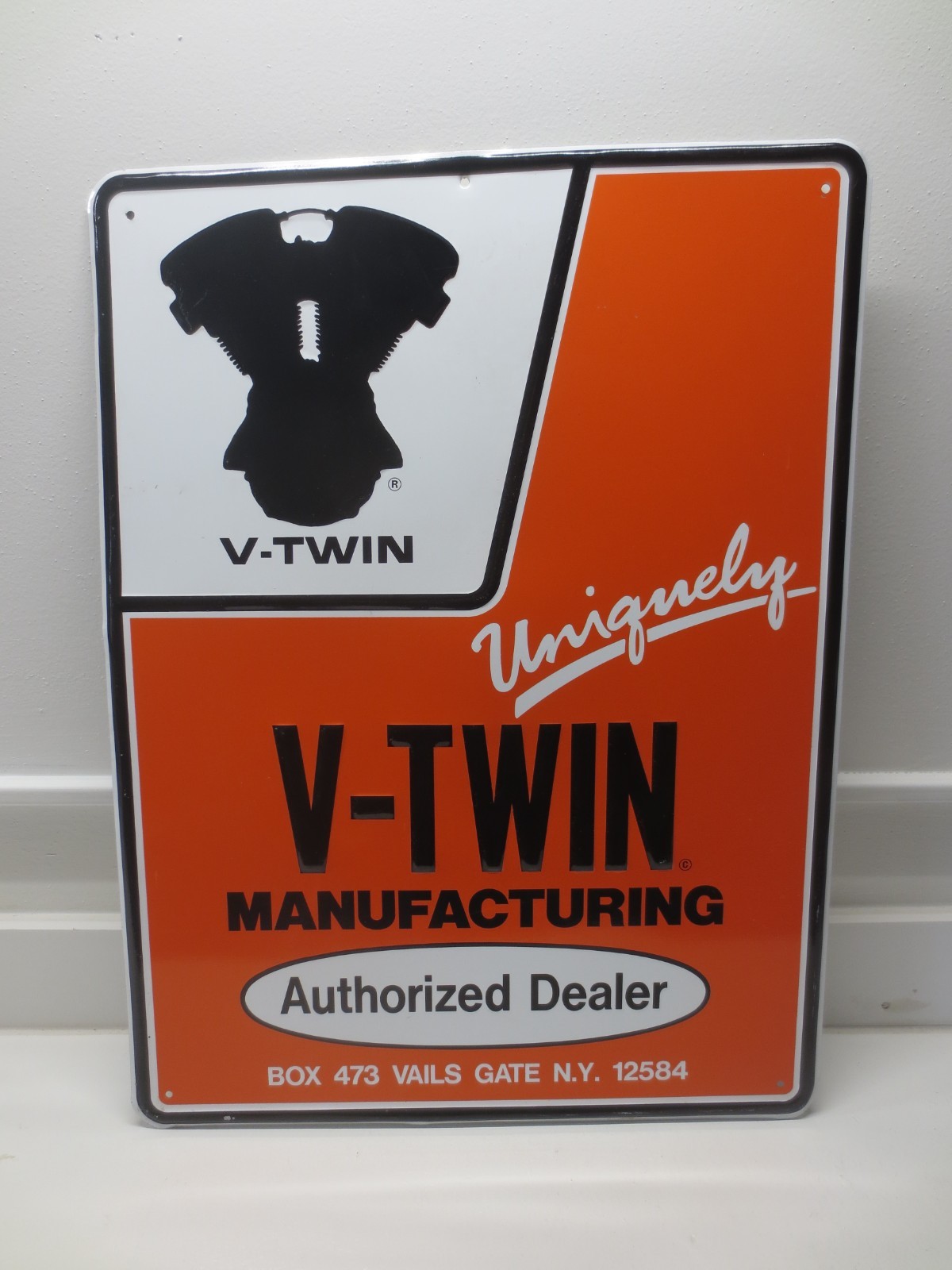 Vintage V-Twin Motorcycle Engine Authorized Dealer Sign Gas Oil Bike Parts Tools