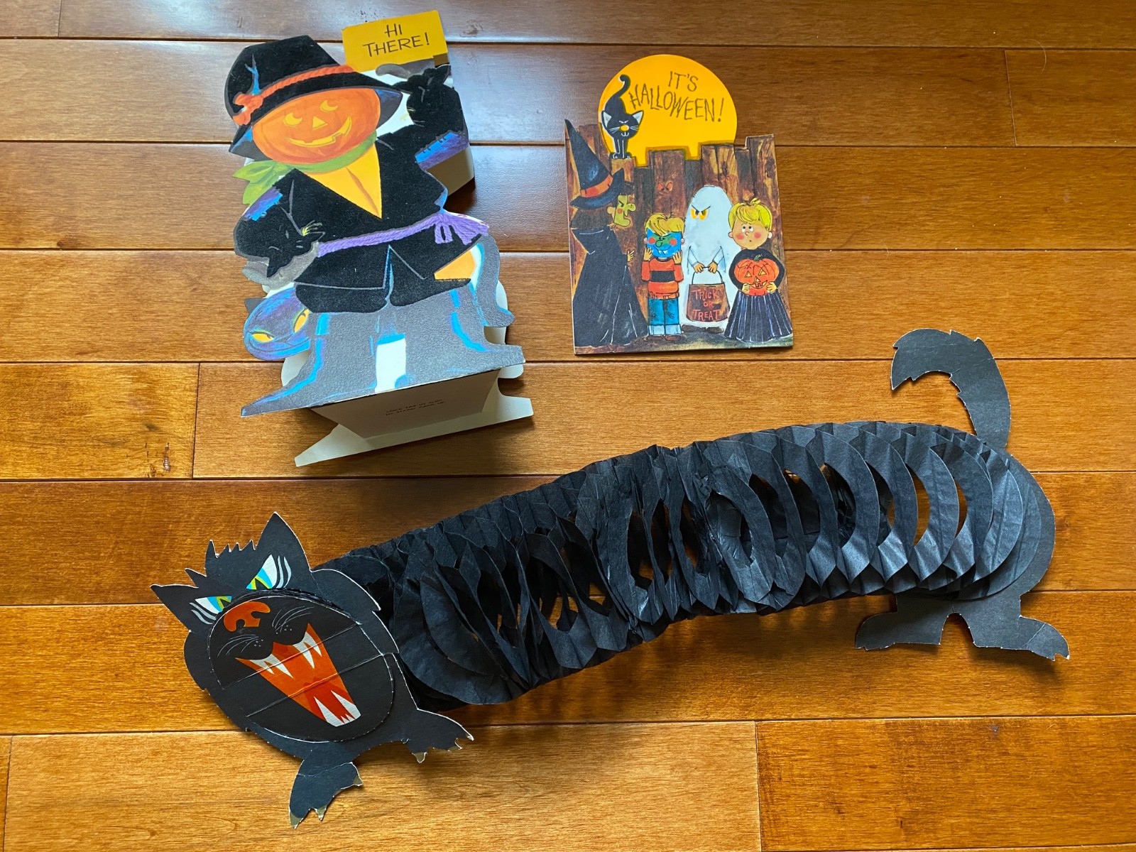 3 Vintage Halloween Greeting Cards Flocked Standee Mechanical Black Cat 50s 60s 3 Vintage Halloween Greeting Cards Flocked Standee Mechanical Black Cat 50s 60s