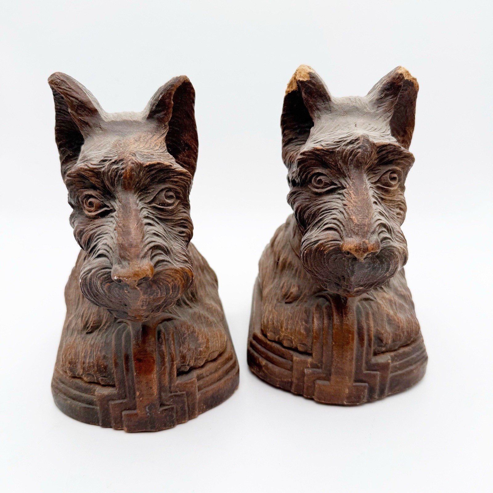 Vintage Circa 1930s Syroco Wood Composite Wood Scottie Dog Bookends