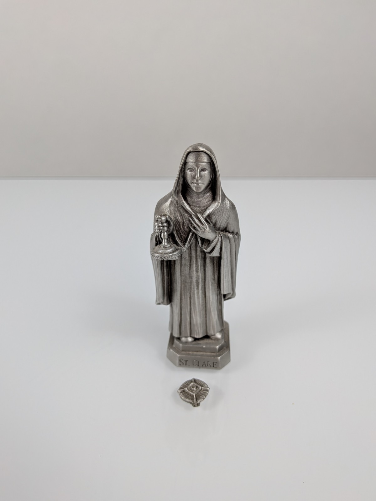 Vintage 1999 J.C.C. Solid Pewter Saint Clare Religious Statue Figurine 3.5 Vintage 1999 J.C.C. Solid Pewter Saint Clare Religious Statue Figurine 3.5