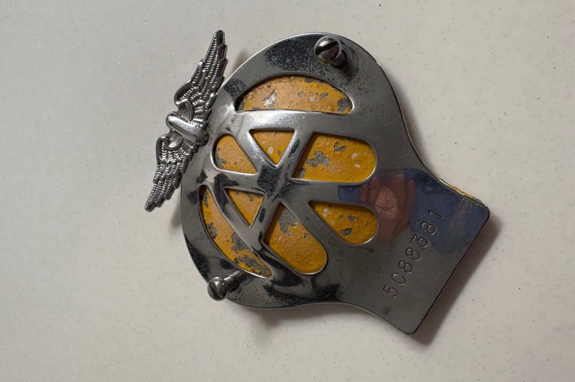 Vintage AA Car Badge – Winged Emblem – Yellow Enamel – Classic Motoring – Origin