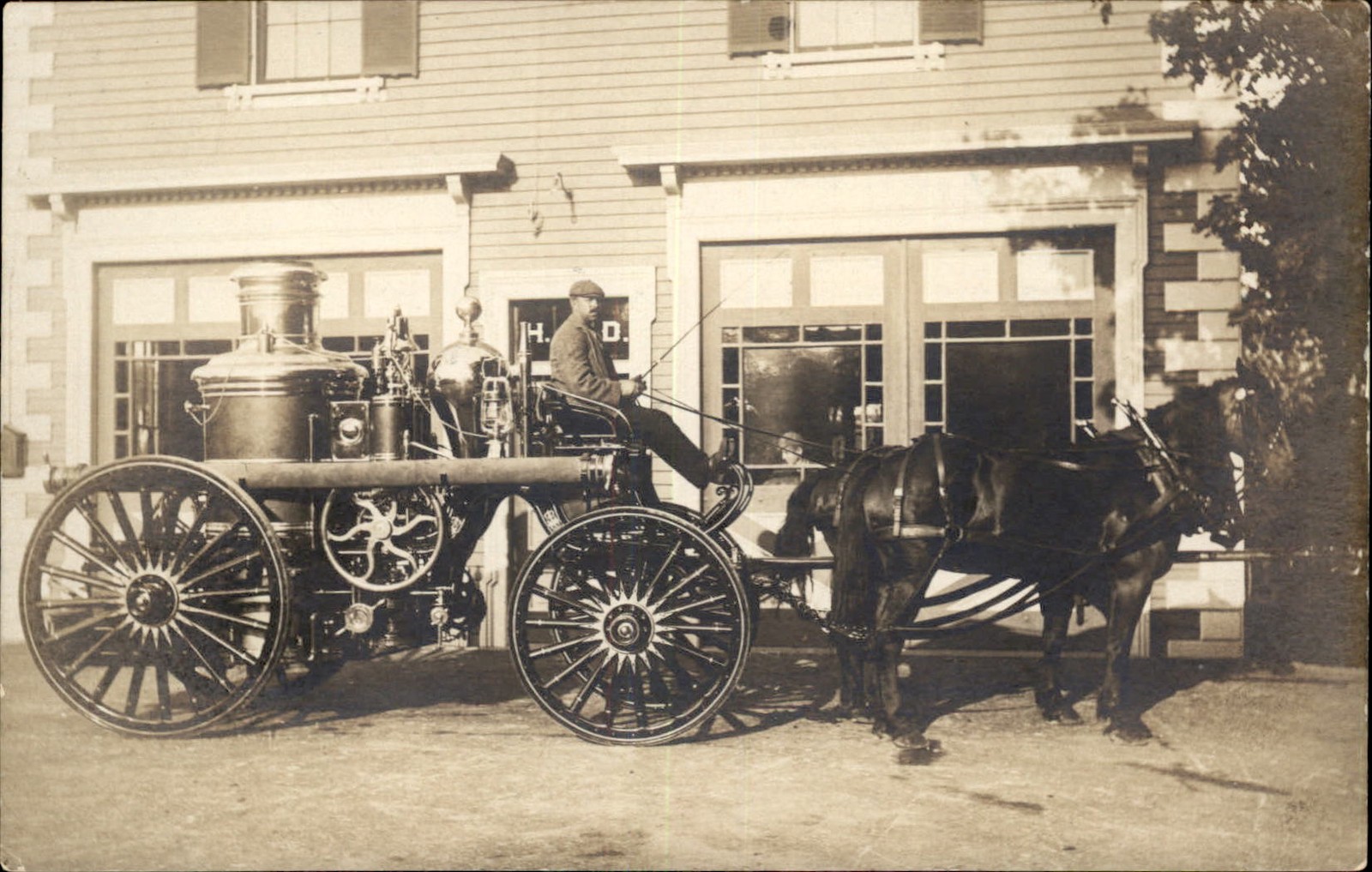 HFD Hartford? Horse-drawn Steam fire engine VERY NICE IMAGE c1910 RPPC bhn