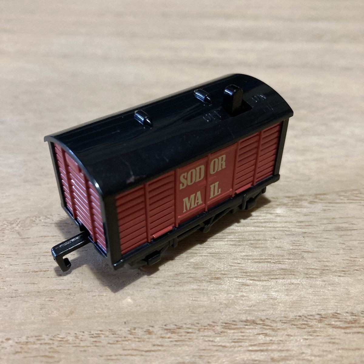 Thomas Capsule Plarail Sodor Mail Motorized Cargo Car Black Red 15+ Thomas Capsule Plarail Sodor Mail Motorized Cargo Car Black Red 15+