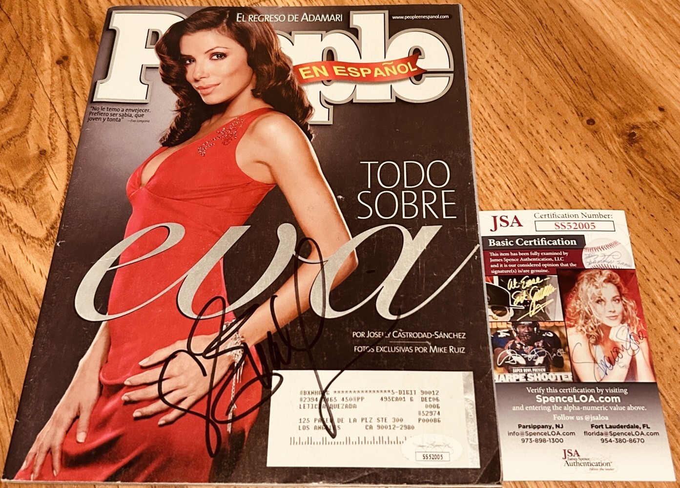 Eva Longoria signed 2007 People En Espanol magazine JSA COA Desperate Housewives