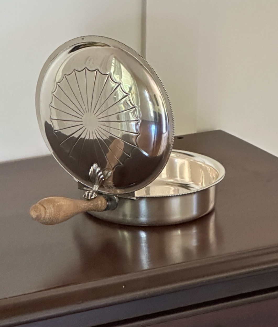 Vintage EPC Silver Plate Server with Wooden Handle, Shell Motif, Swan Finial