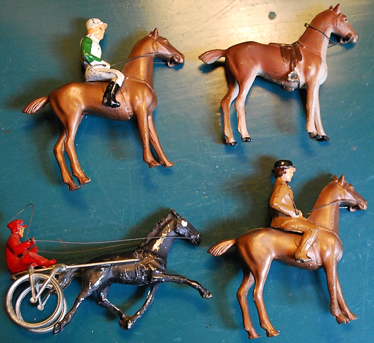Set 4 Vtg 1940s ALL NU Cast Lead Horse Figurines LADY HUNTER/JOCKEY/SULKY RACER