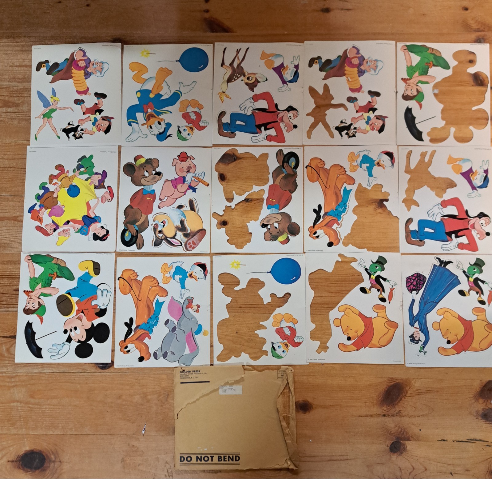 1969 Golden Press Walt Disney wall decorations.