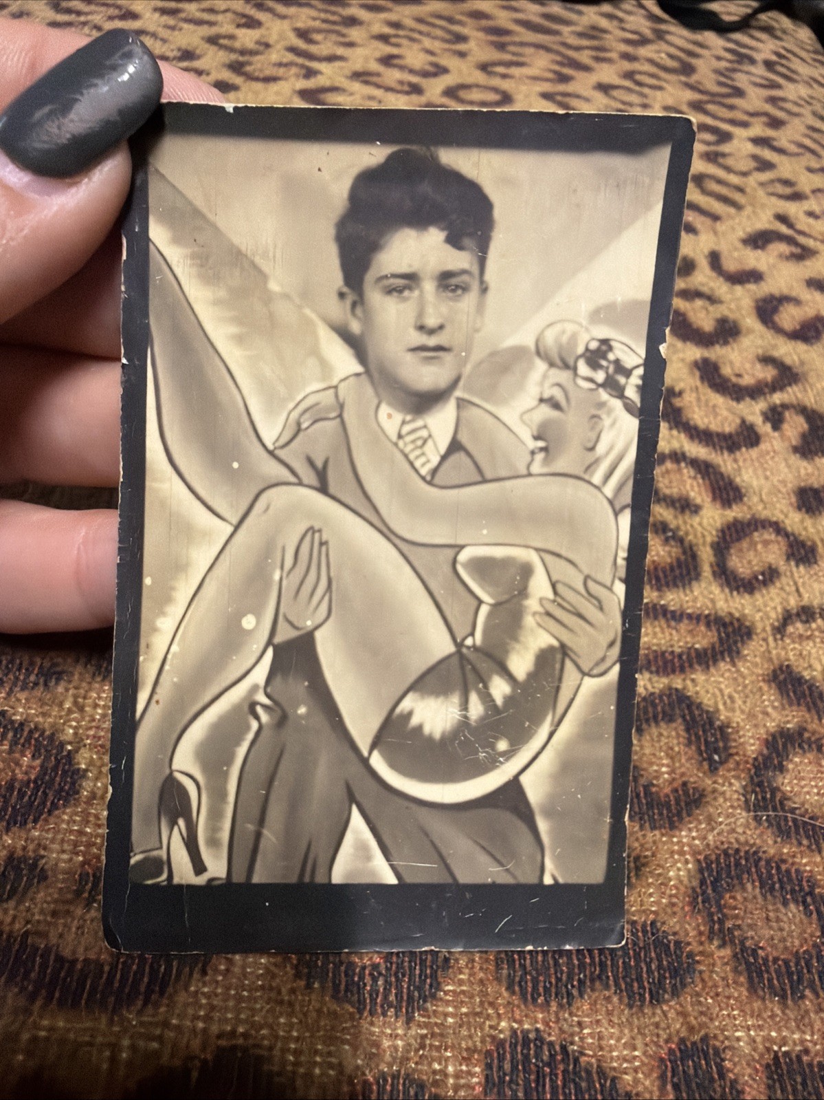 Vintage 1930s 40s Carnival Novelty Photo Man Woman Romance Arcade Snapshot
