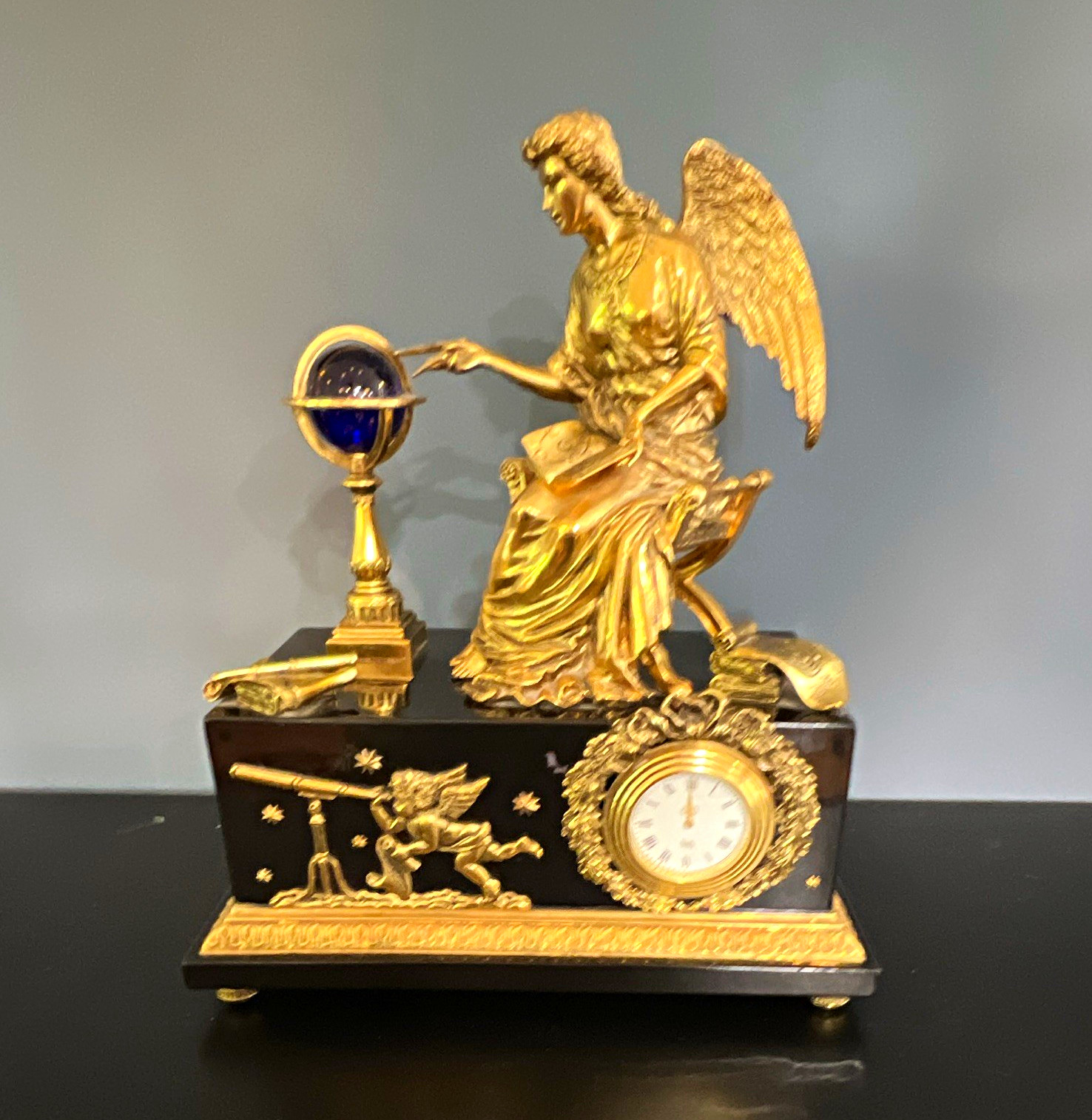 The Franklin Mint Angel of the New Age Desk Clock Analog Roman Numerals Metal