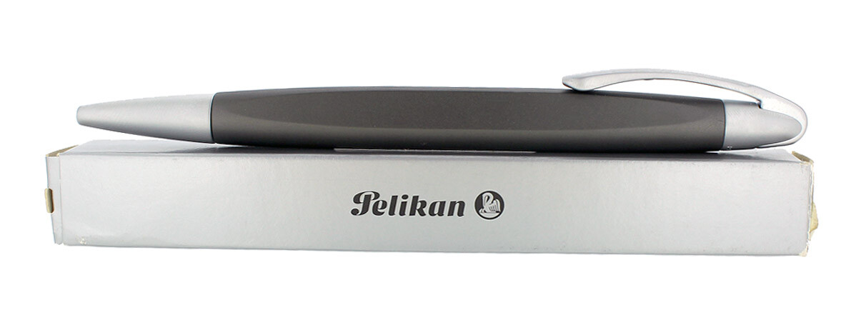 CIRCA 2007 PELIKAN K74 FORM ALU-TITAN MATTE BLACK & ALUMINUM BALLPOINT PEN NOS