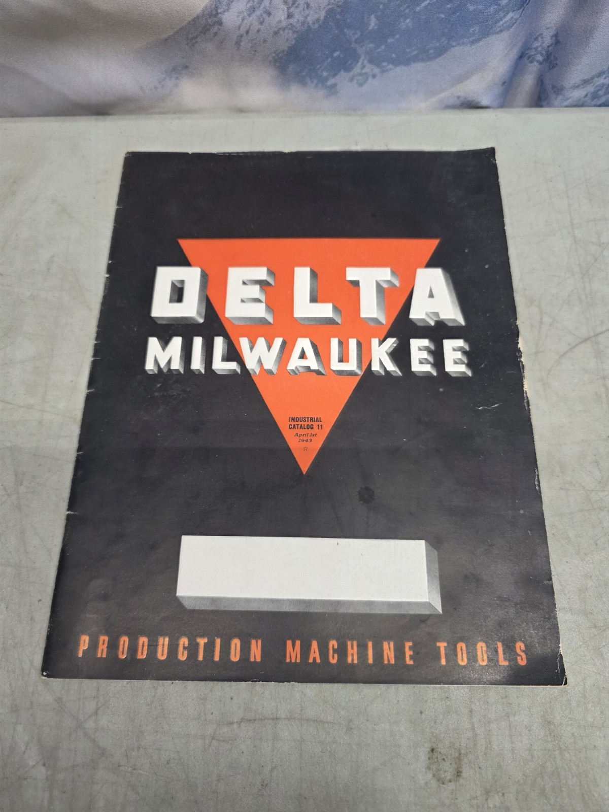 1943 Delta-Milwaukee Industrial Catalog No. 11 War Production Machine Tools WWII