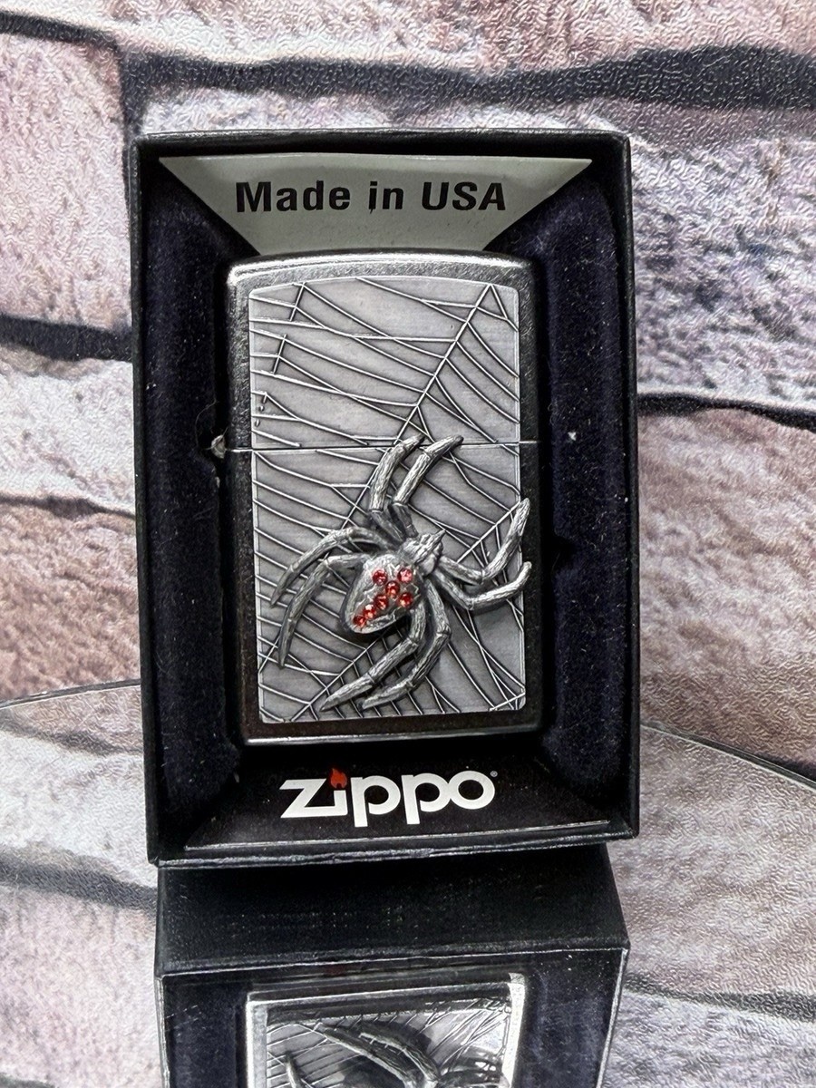 Zippo 3D Spyder With Red Crystals Very Rare New Unfired - Made in 2015