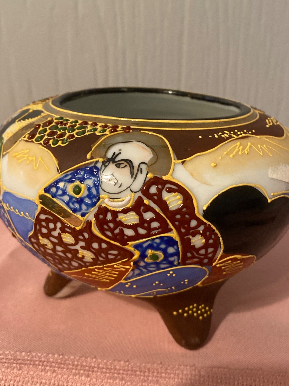 Vtg Japanese Porcelain Handpainted Bowl Elephant Head Mark Oriental 5”D 3.5”T
