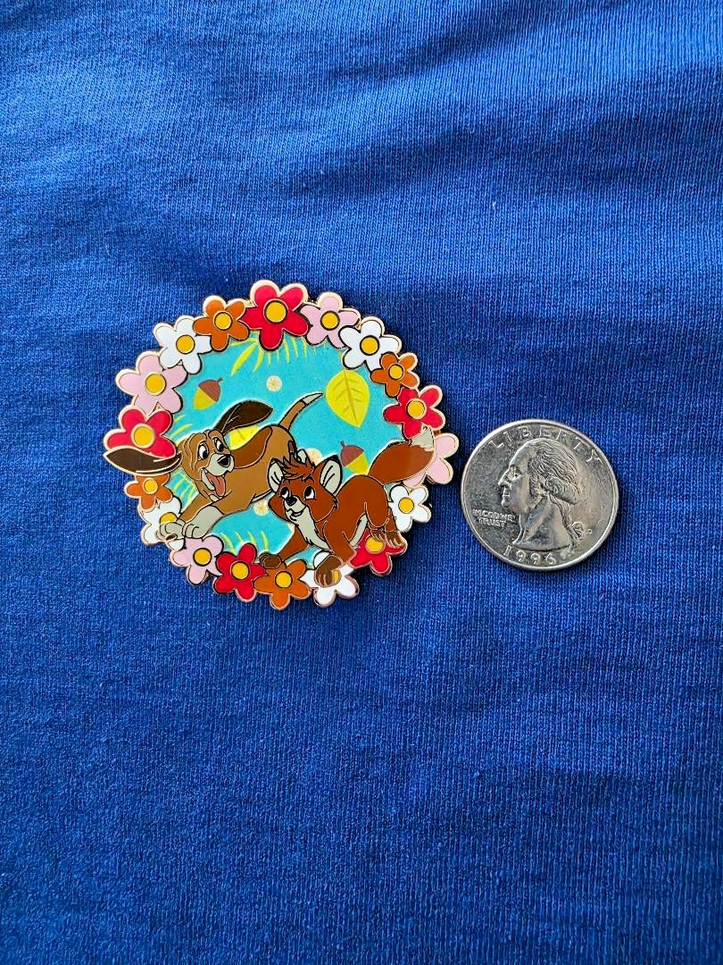 Disney Classics Once Upon a Royal Realm Pin - FOX AND THE HOUND - PALM Exclusive