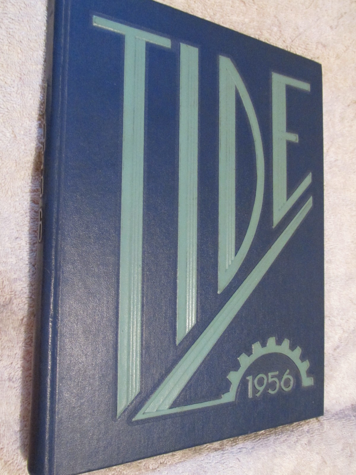 AUTOGRAPHS Vintage 1956 SOUTH SHORE HIGH SCHOOL YEARBOOK CHICAGO, ILL. THE TIDE