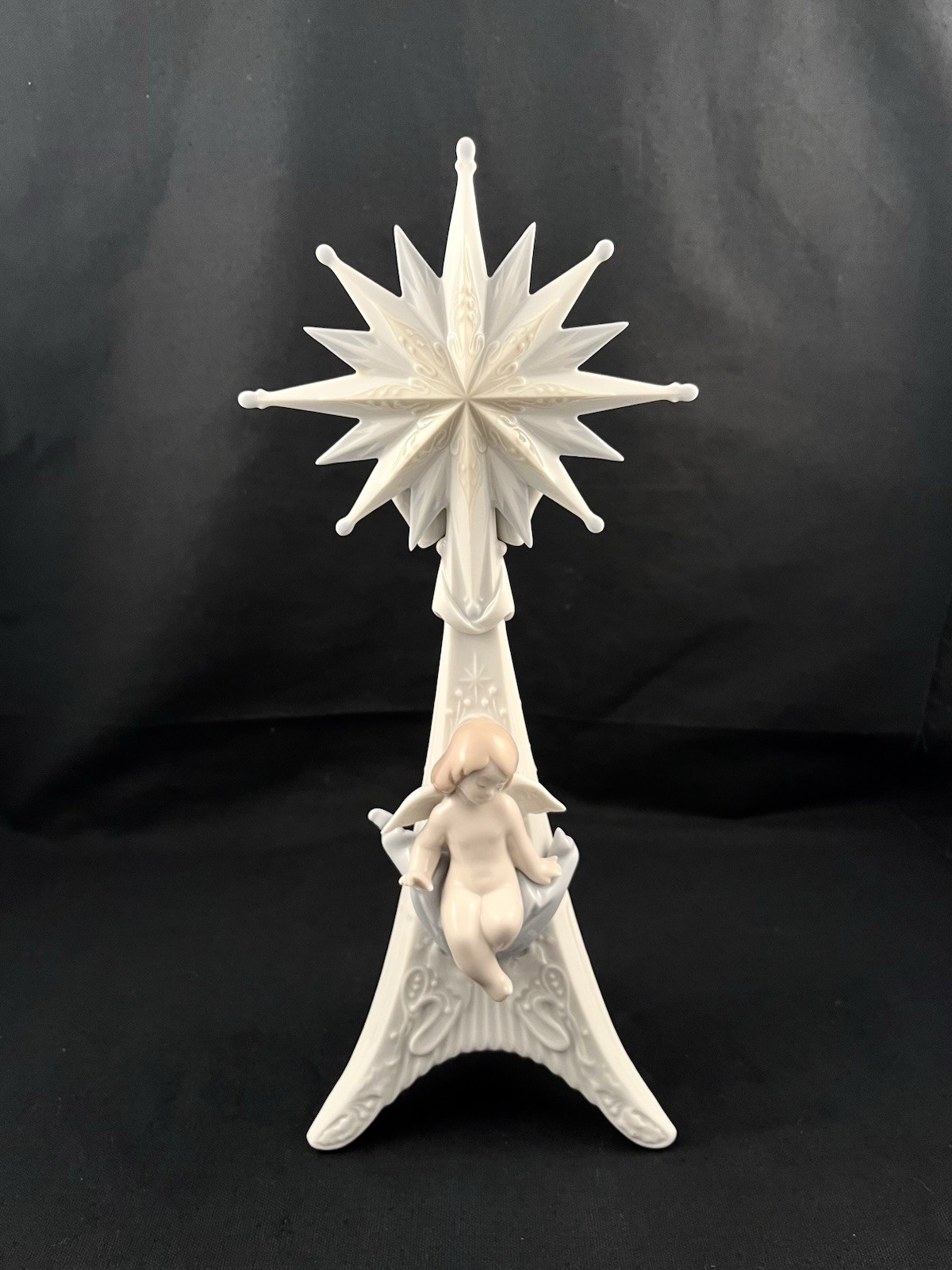 LLADRO 6586 Angelic Light Candle Holder ~ Excellent