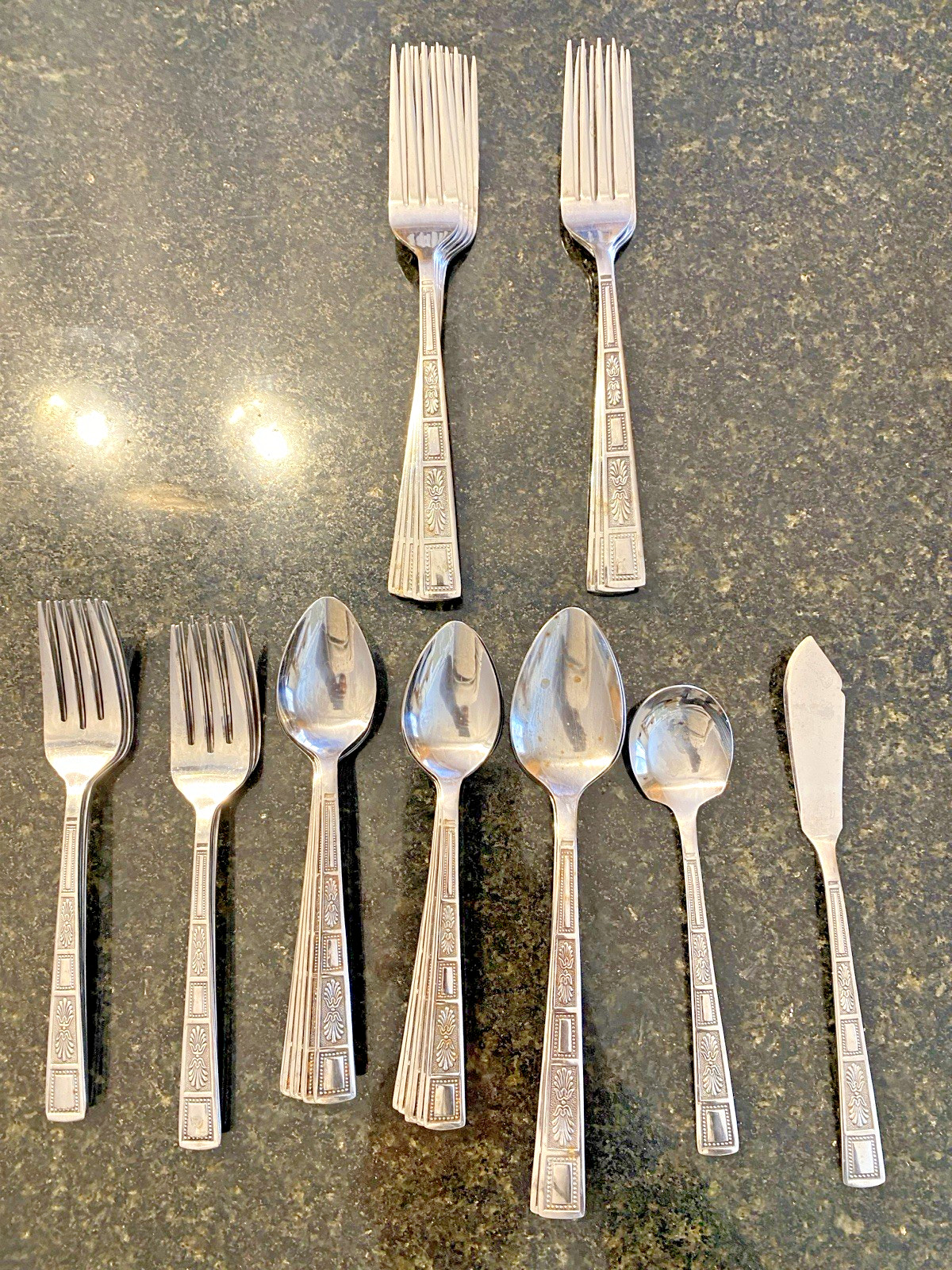LIFETIME CUTLERY KOREA FLORAL  SQUARES SILVERWARE FLATWARE 38 PCS SPOON FORK LOT