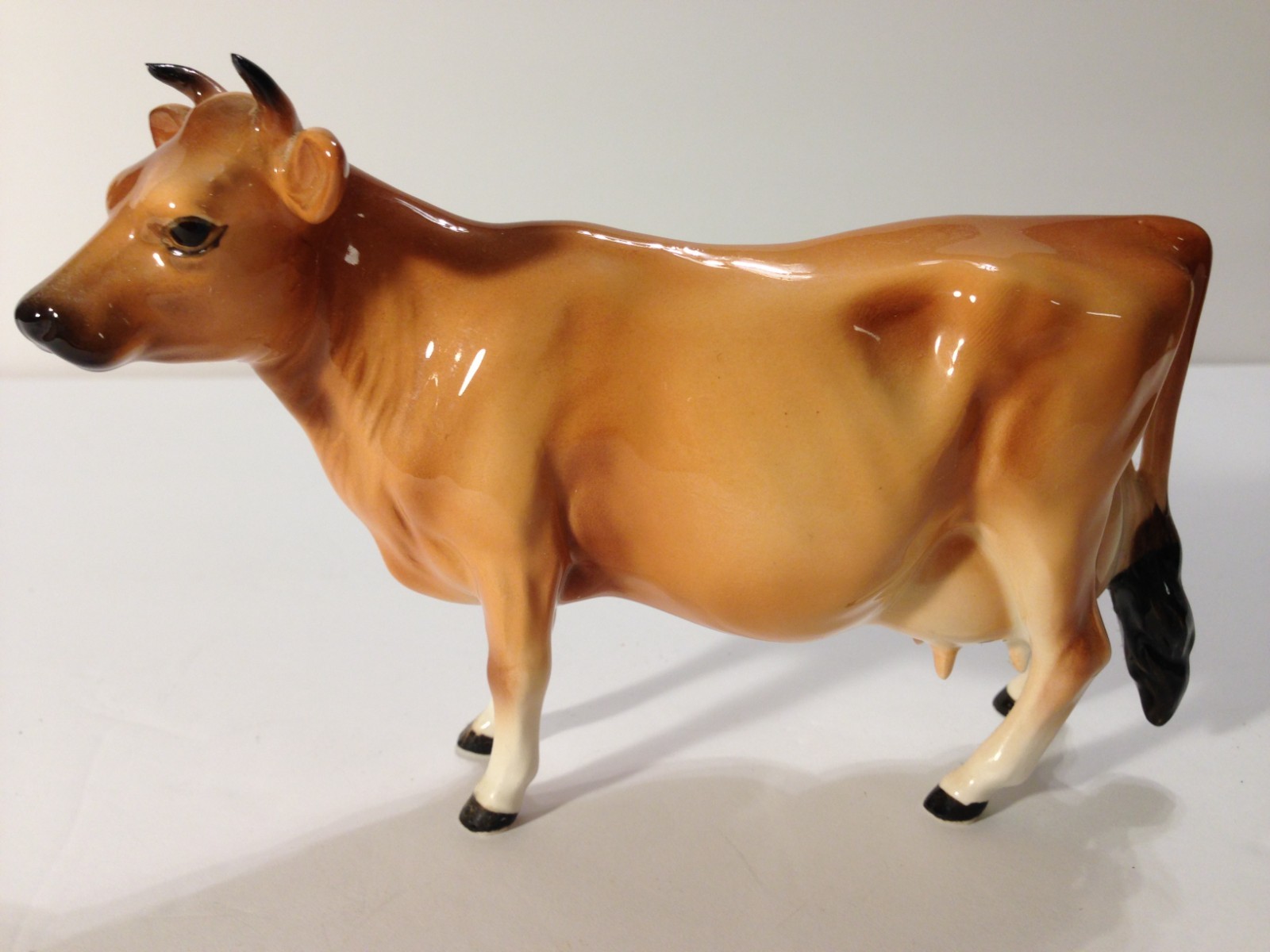 RARE VTG 1985 Lefton Jersey Cow Porcelain Figurine Geo. Z. Lefton 6.5” H05296