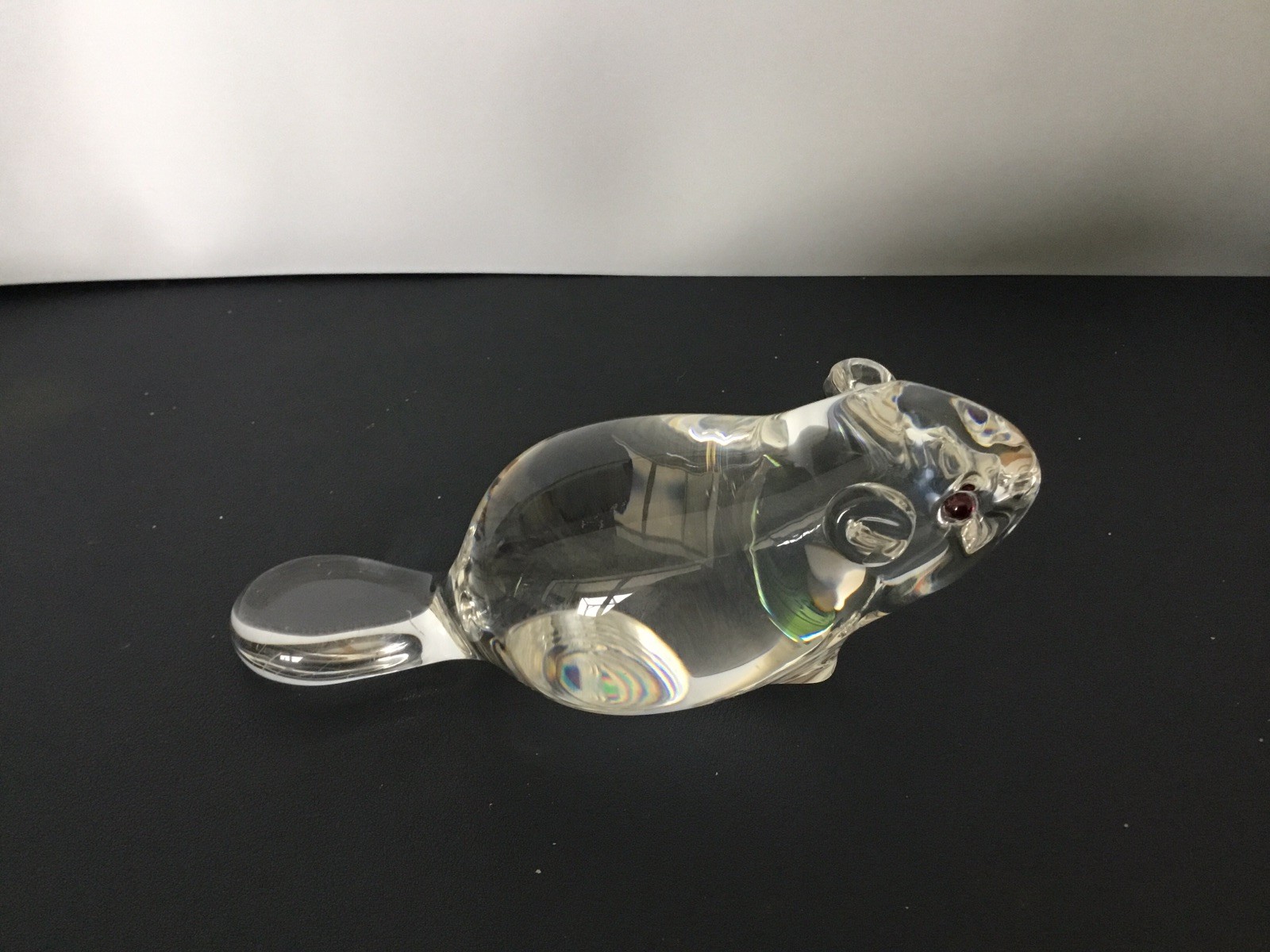Steuben Glass Beaver Garnet Eyes Figurine 6\