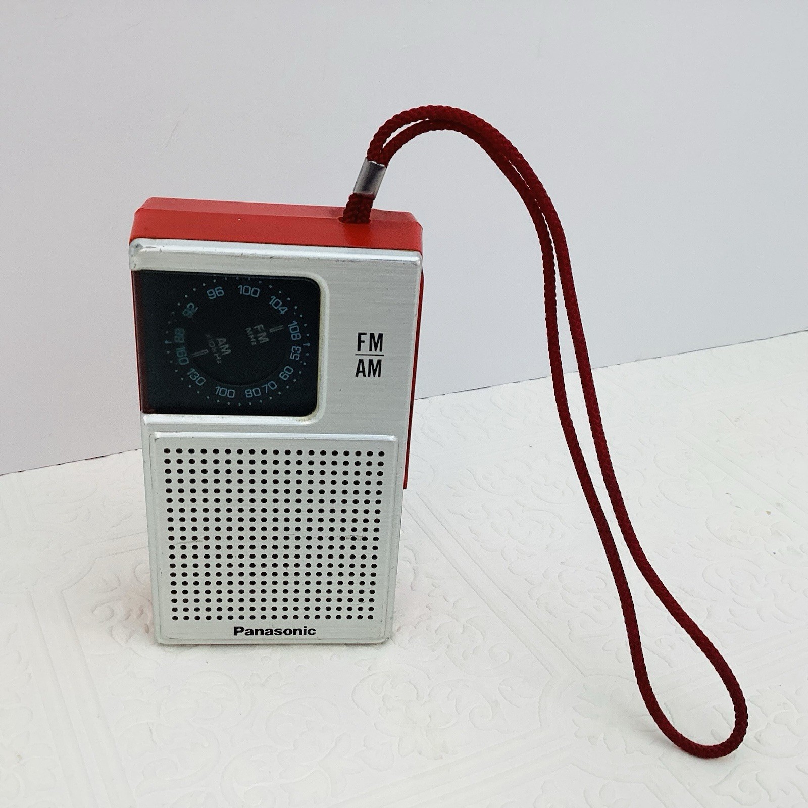 Vintage Panasonic RF506 AM/FM Transistor Radio Red 1970’s -Works and looks great