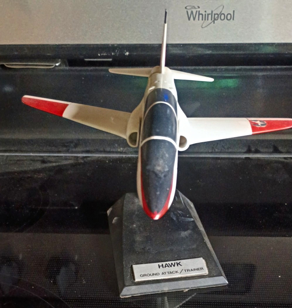 Vintage British Aerospace BAe Hawk U.S. Navy Desk Display Model – Jet Trainer