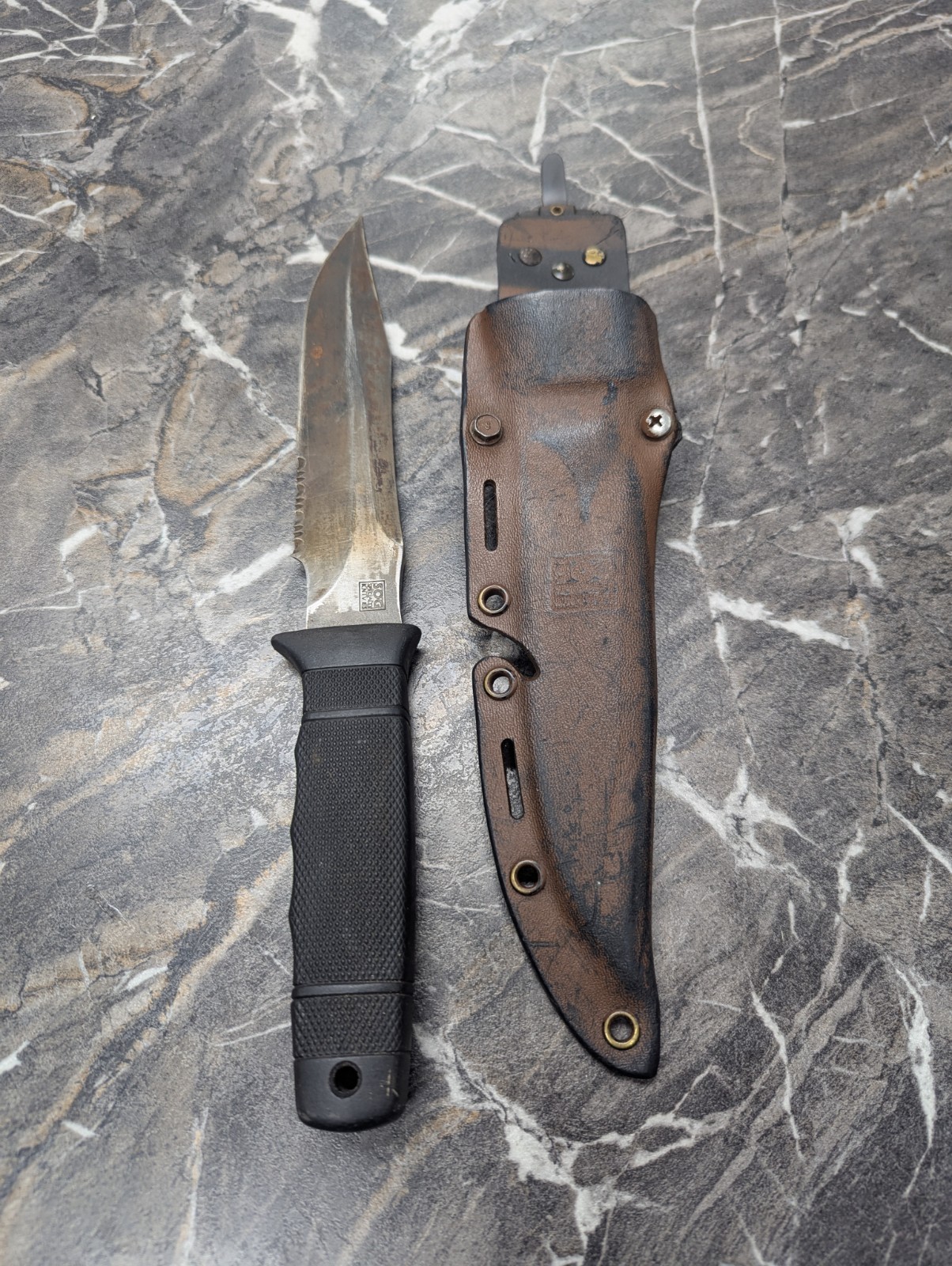 SOG S37 SEAL 2000 Fixed Blade Knife Kydex Grooved Sheath Seki-Japan