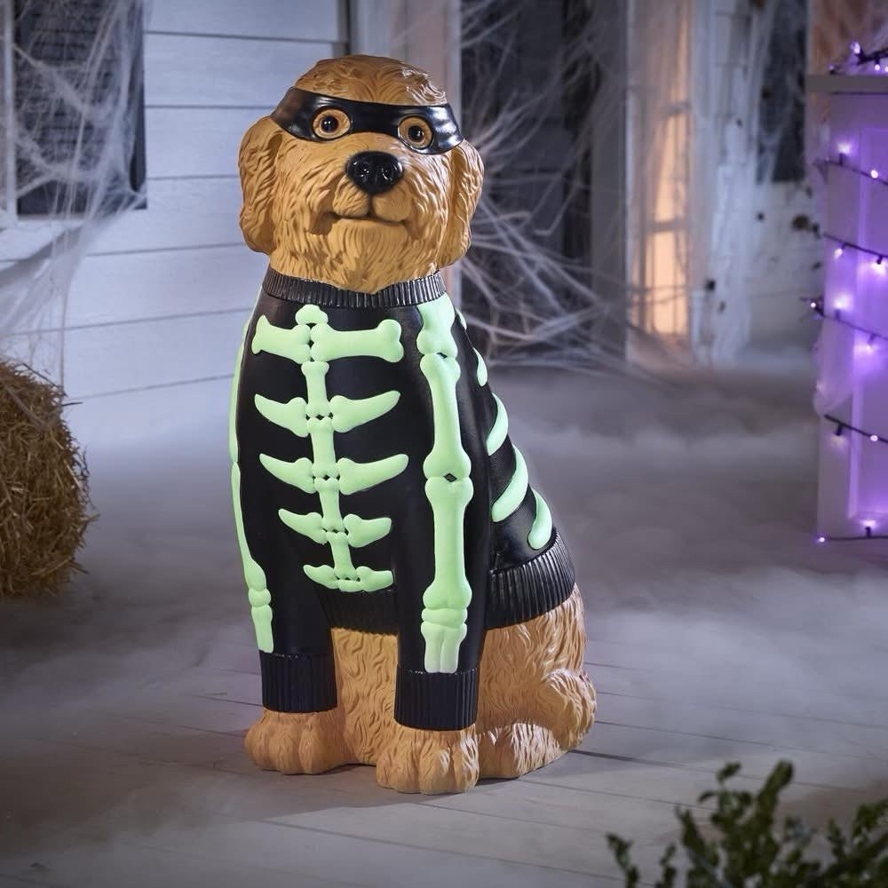 RARE 2.5 ft Halloween ClassicsGlow-in-the-Dark Golden Doodle