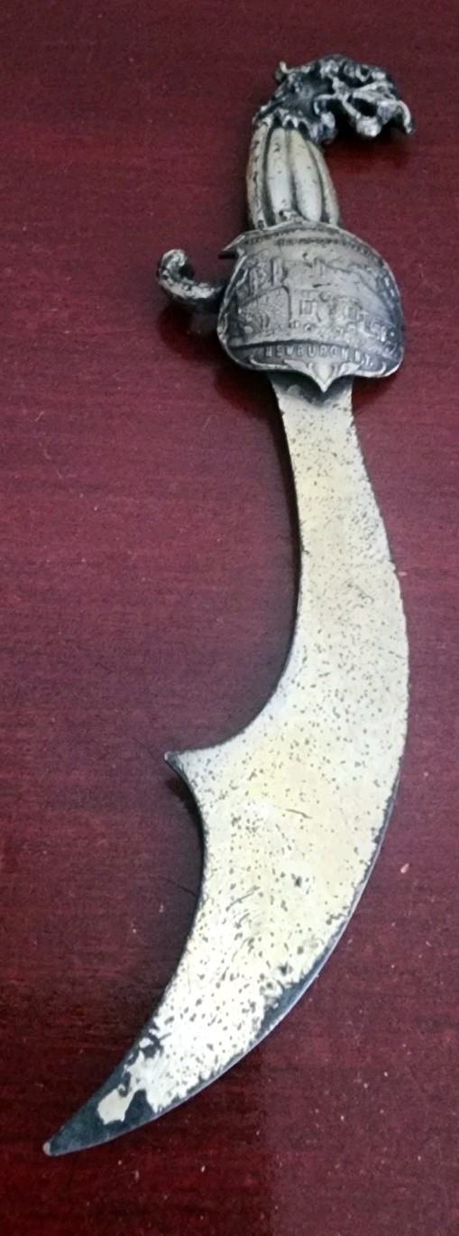 VINTAGE WASHINGTON 'S HEADQUARTERS NEWBURGH N.Y DRAGON HEAD LETTER OPENER. METAL