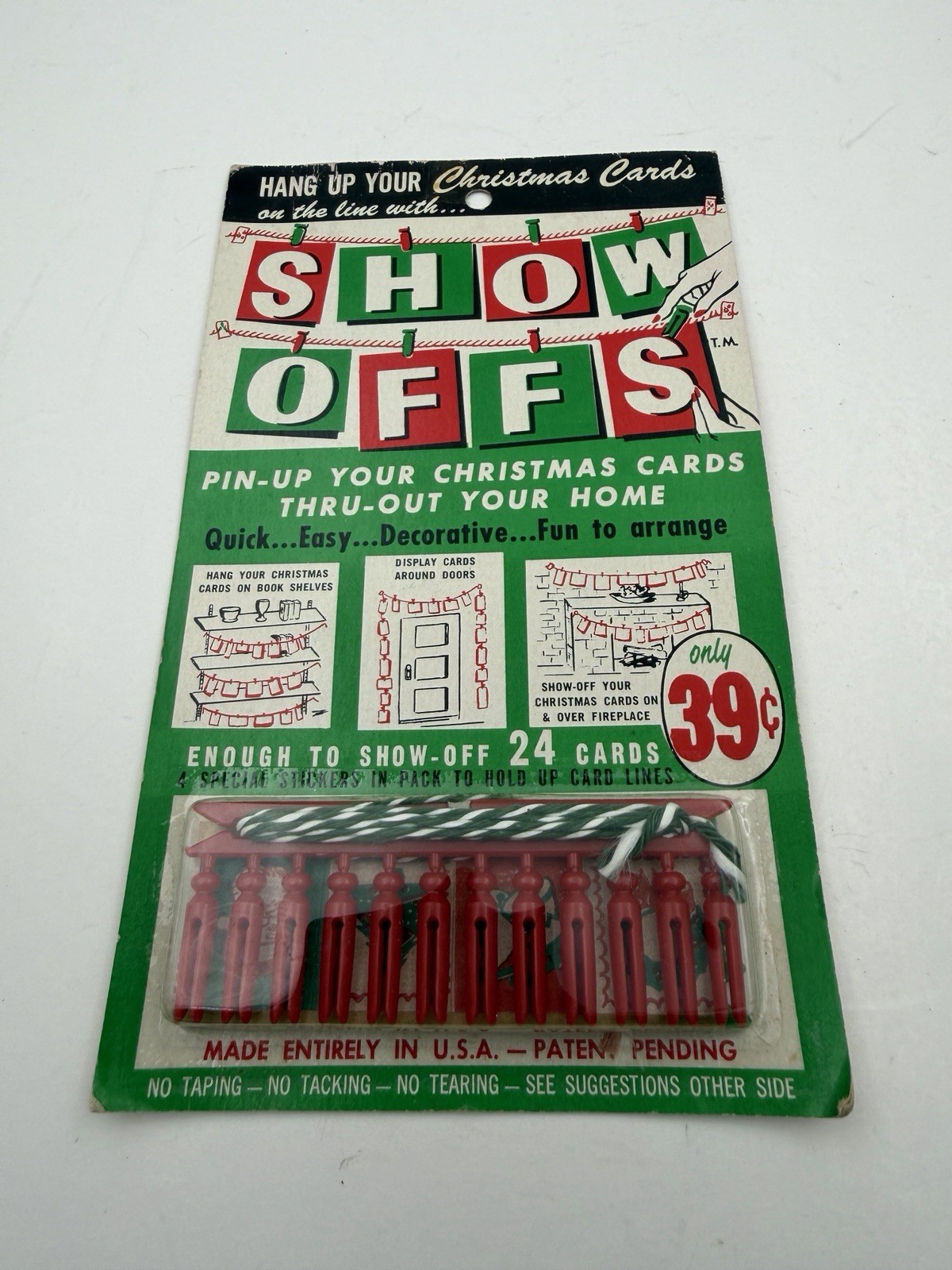 Vintage Christmas Card Clips NOS 1970s Era New SHIPS FREE IN USA Vintage Christmas Card Clips NOS 1970s Era New SHIPS FREE IN USA