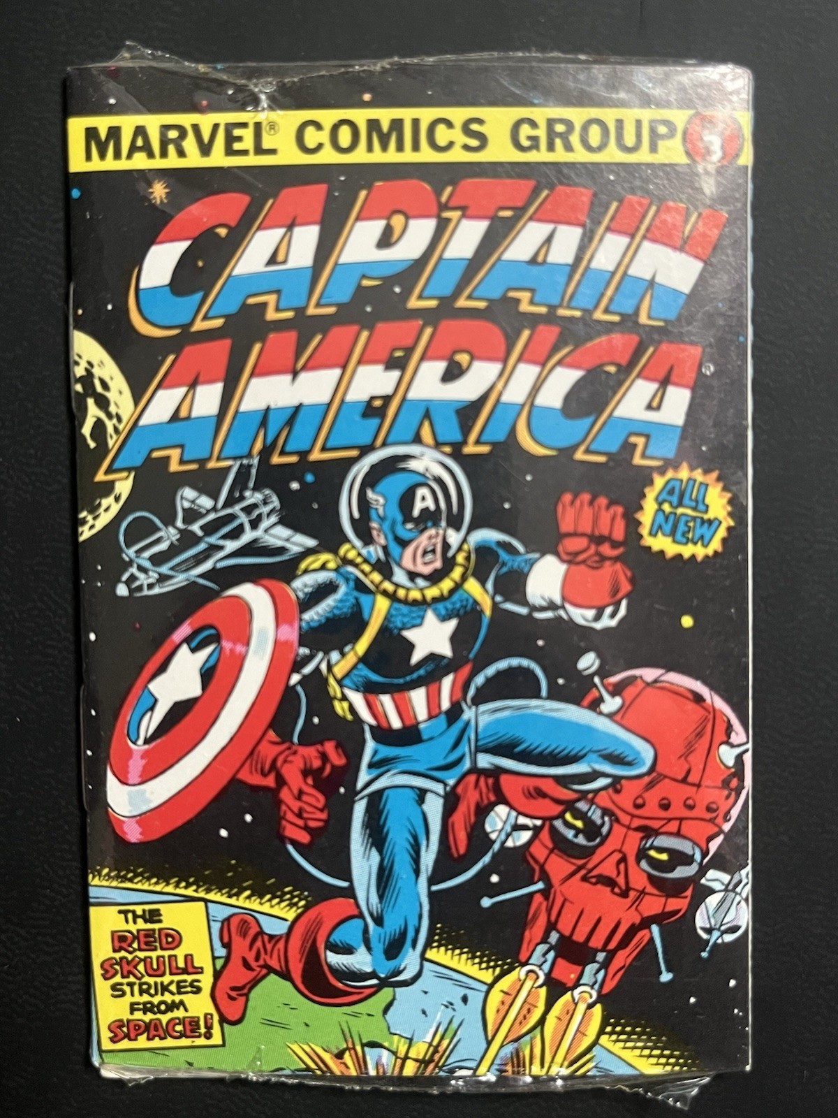 1981 Vintage Amurol Bubble Funnies Captain America Mini Comic Sealed⁠ Avenger