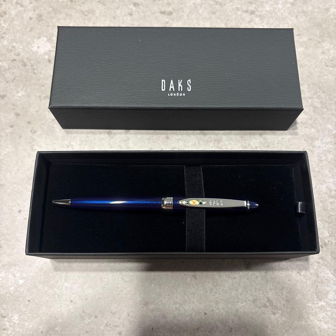 DAKS LONDON ballpoint pen navy #51d1ba