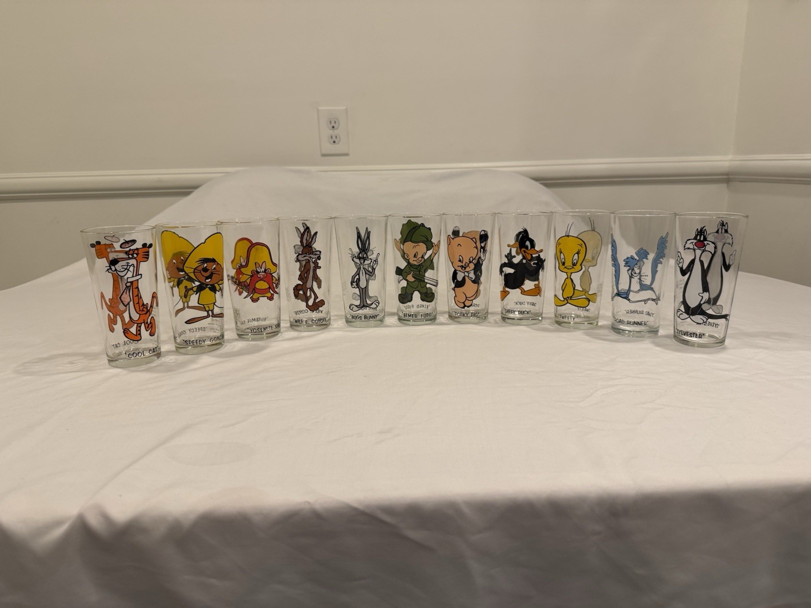 Vtg 1973 Pepsi Looney Tunes Glasses Lot of 11 Pristine Cool Cat Speedy Gonzales